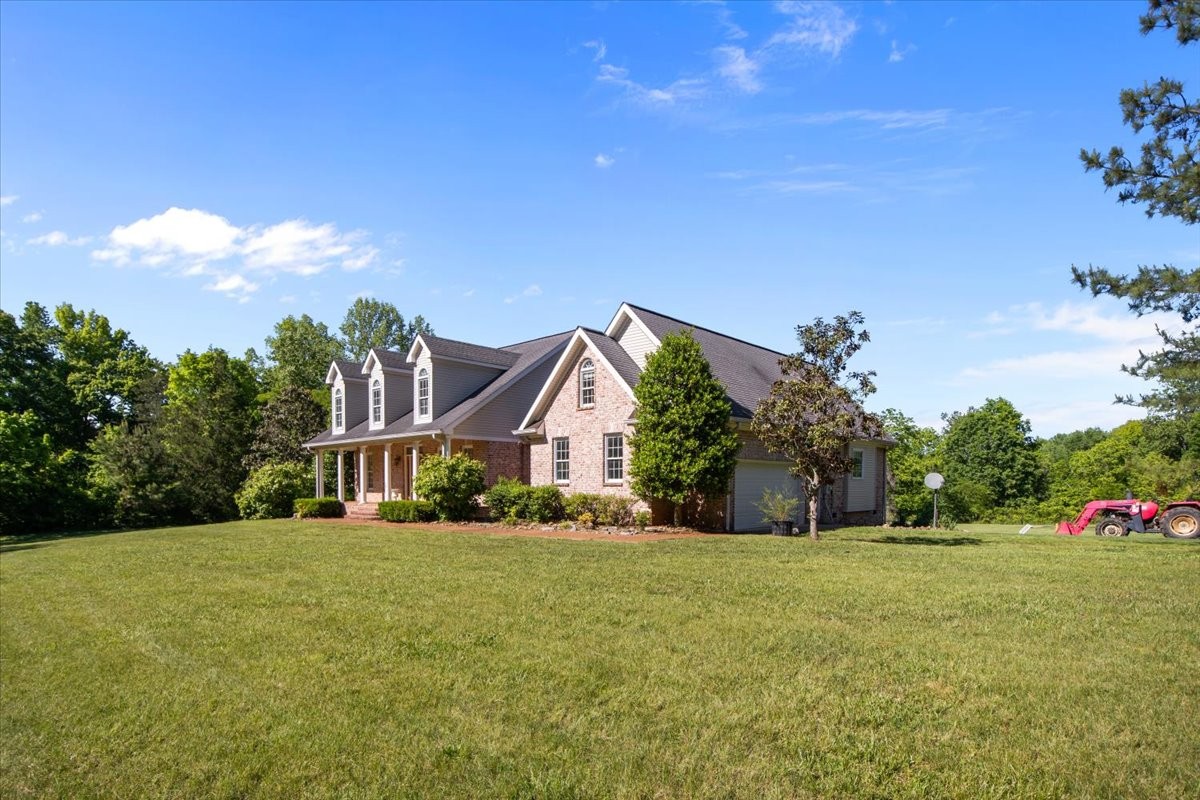 2440 Maple Grove Rd