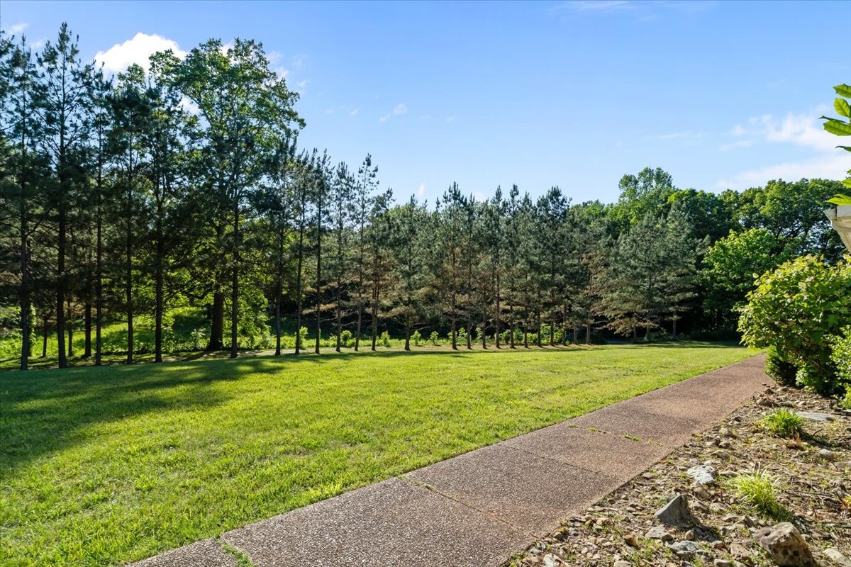 2440 Maple Grove Rd