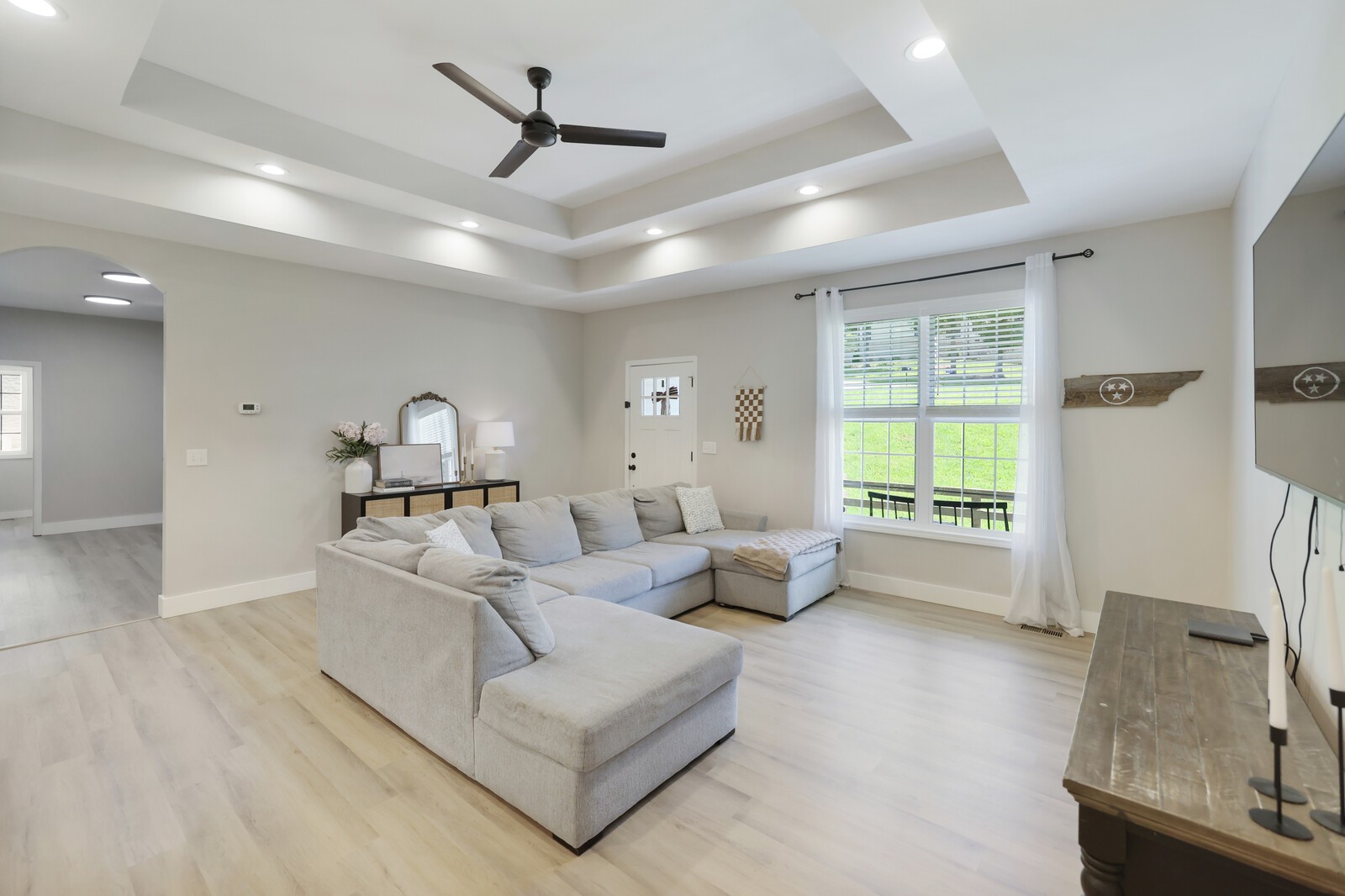 245 Hickory Ridge Ln