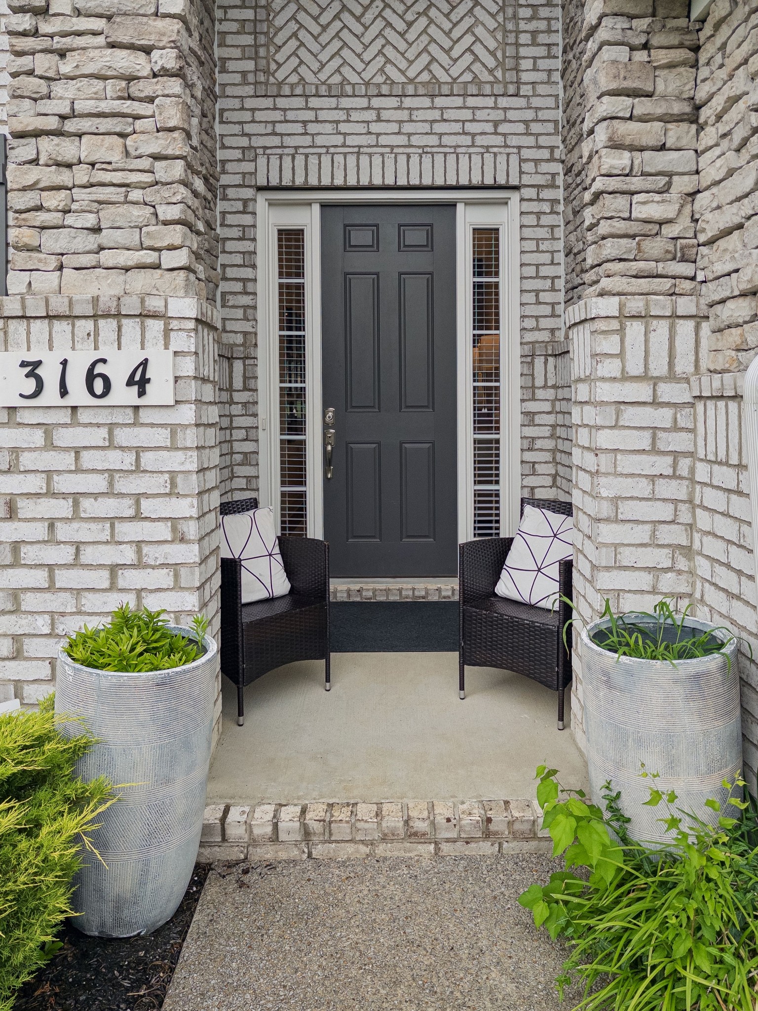 3164 Charles Park Dr