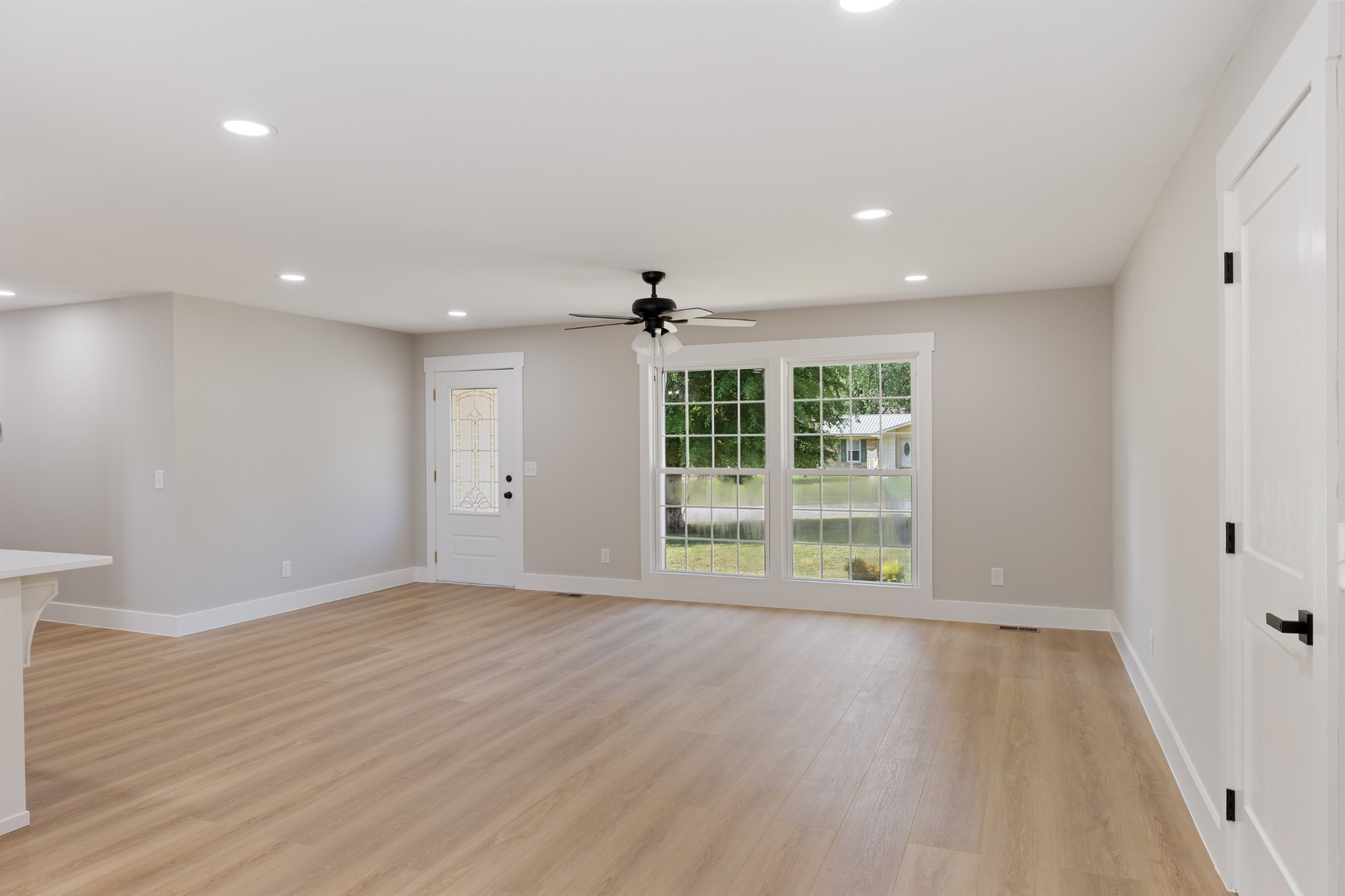 1606 Whippoorwill Dr