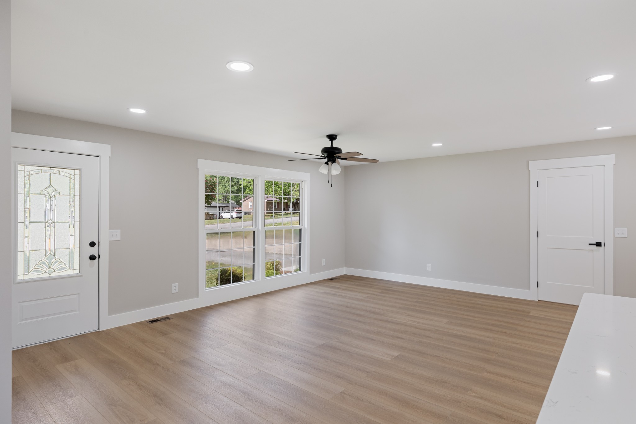 1606 Whippoorwill Dr