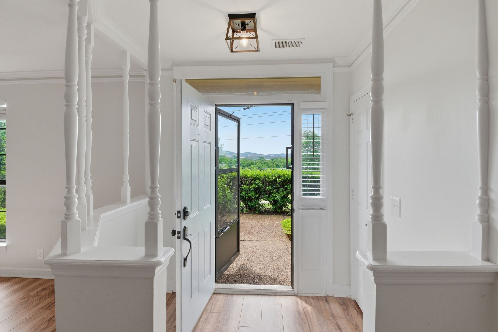 1305 Brentwood Pt