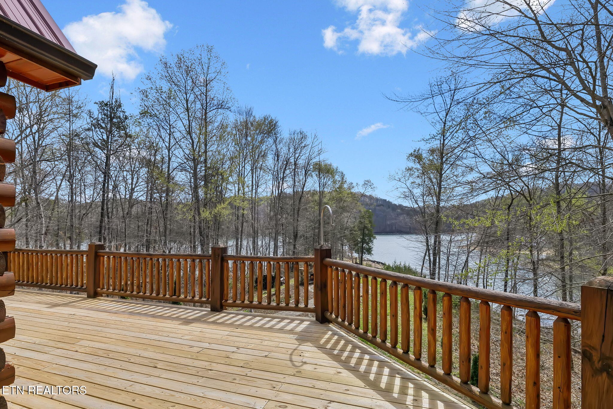 514 Bluff View Rd