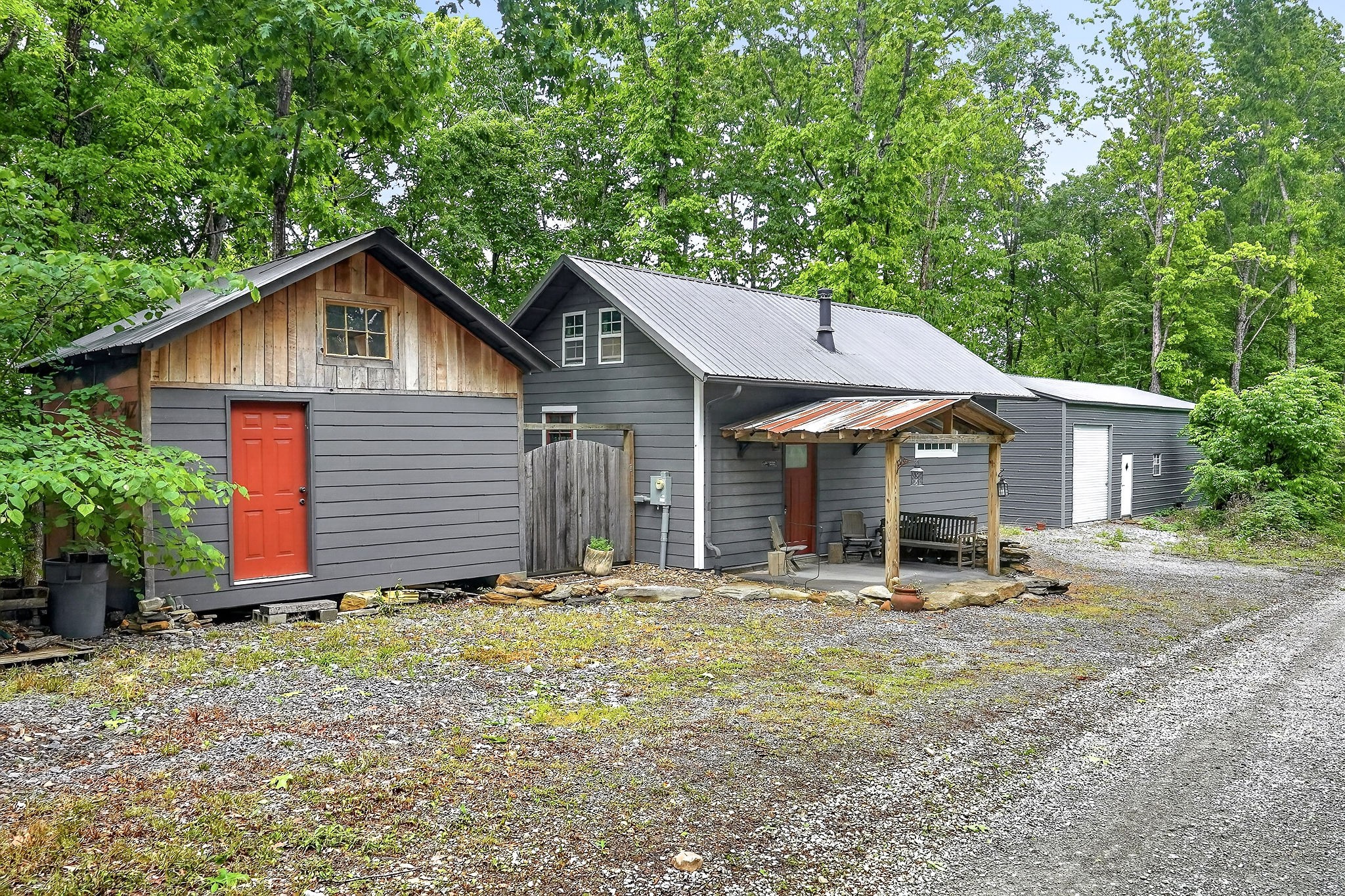 853 Rock Springs Rd