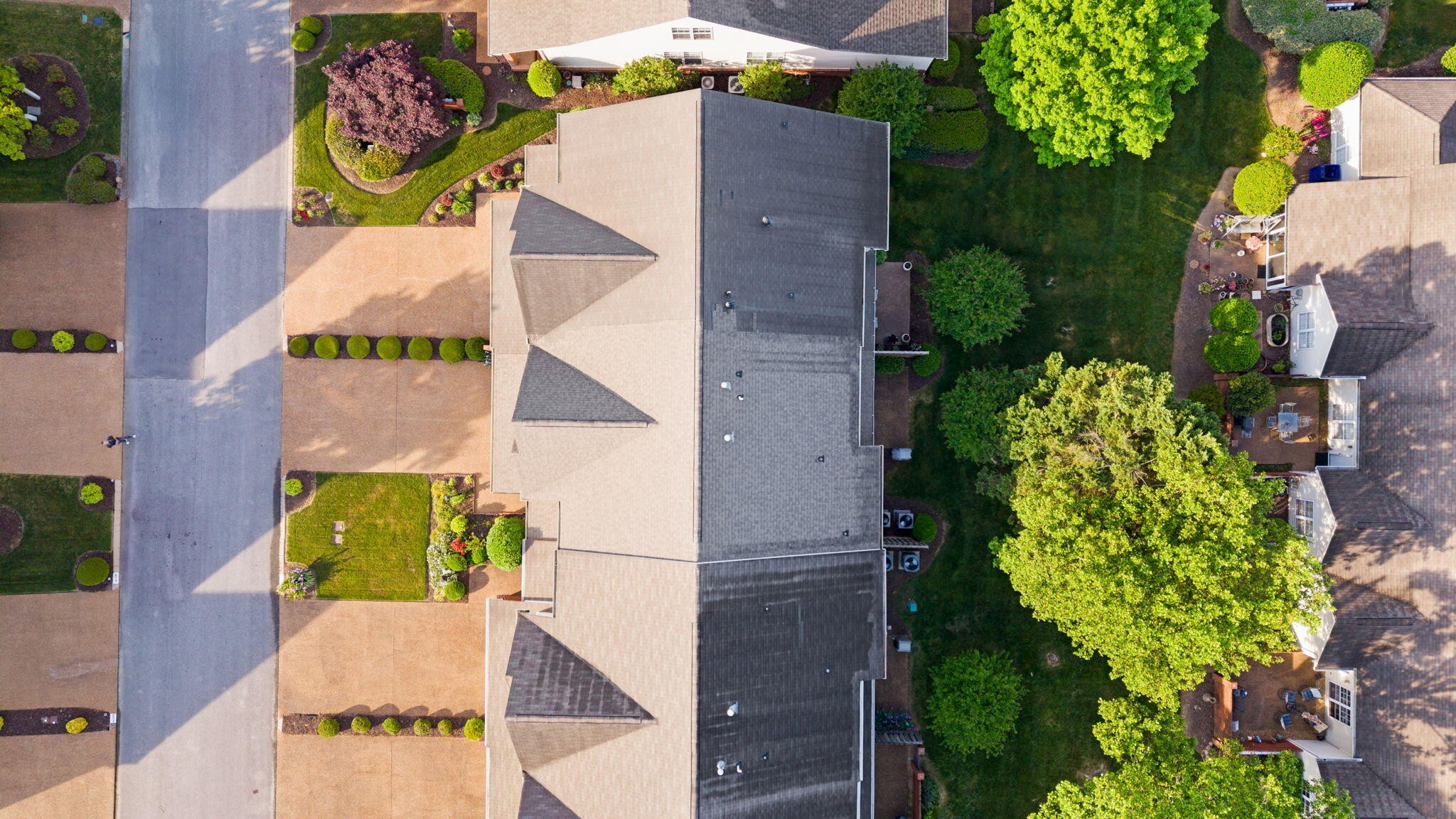 2427 Queens Lace Trail