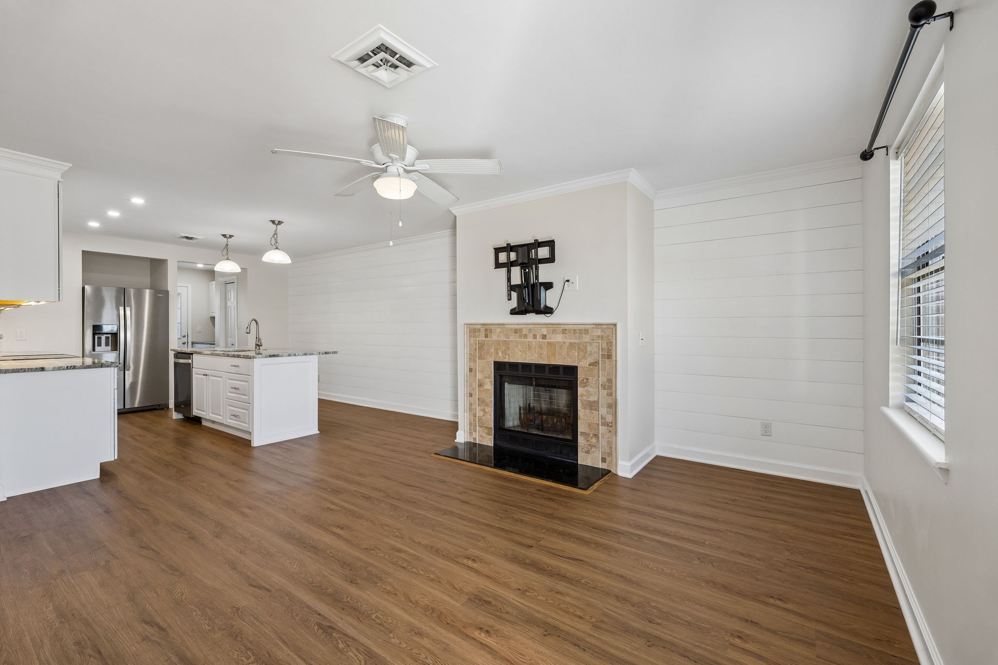 101 Ellington Pl
