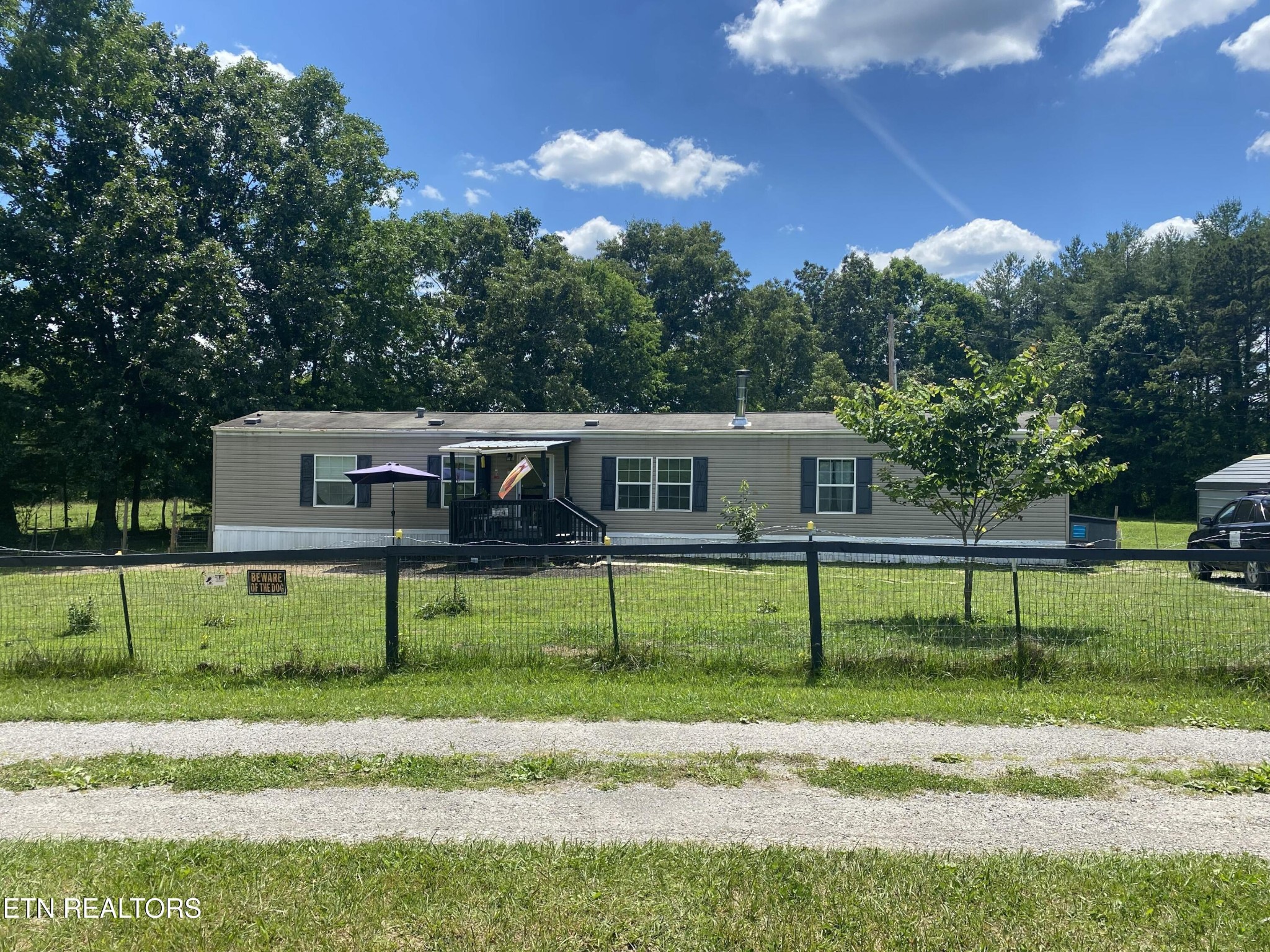 174 Claude Howard Rd
