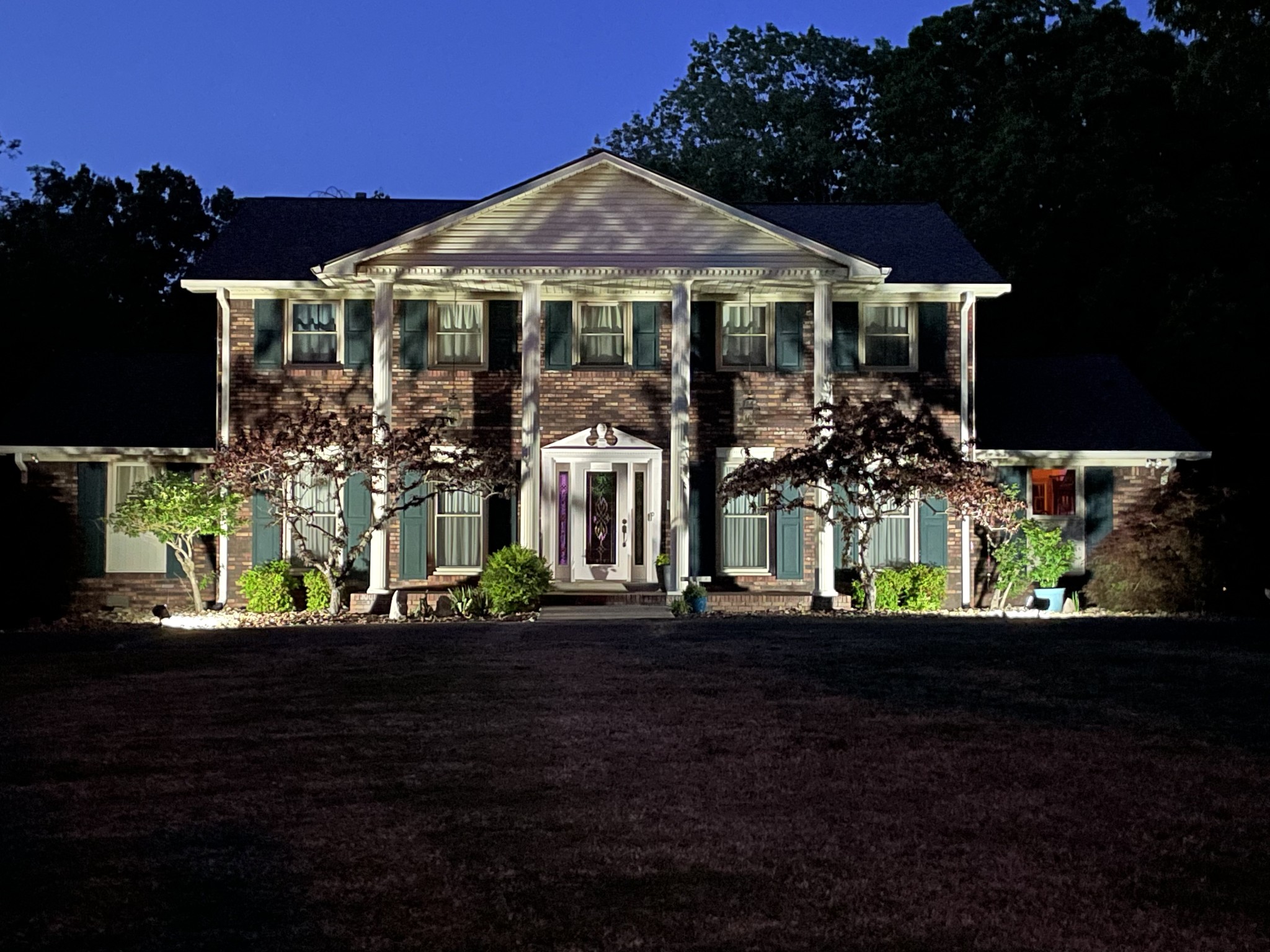 203 Dogwood Circle