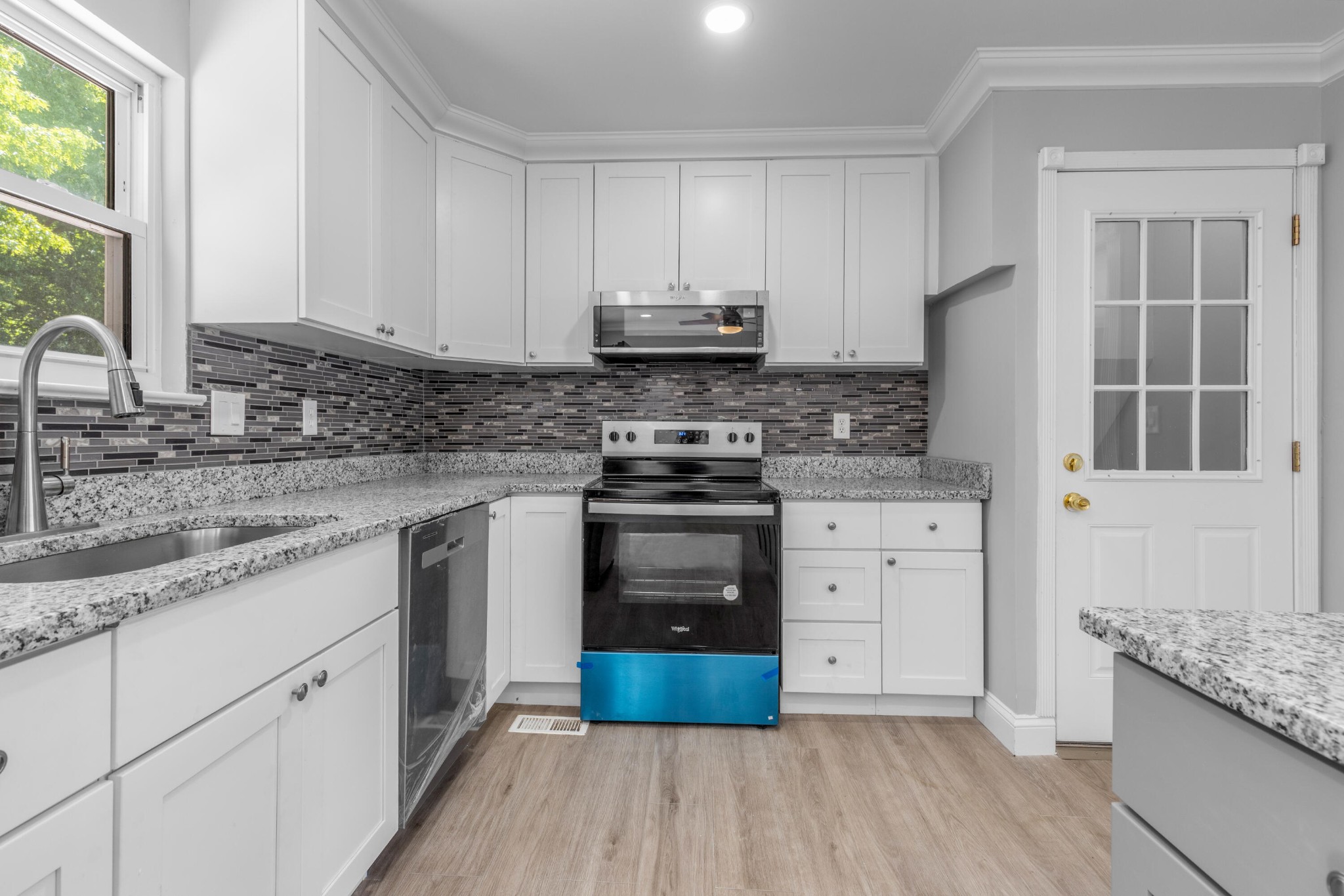 2427 Leann Cir