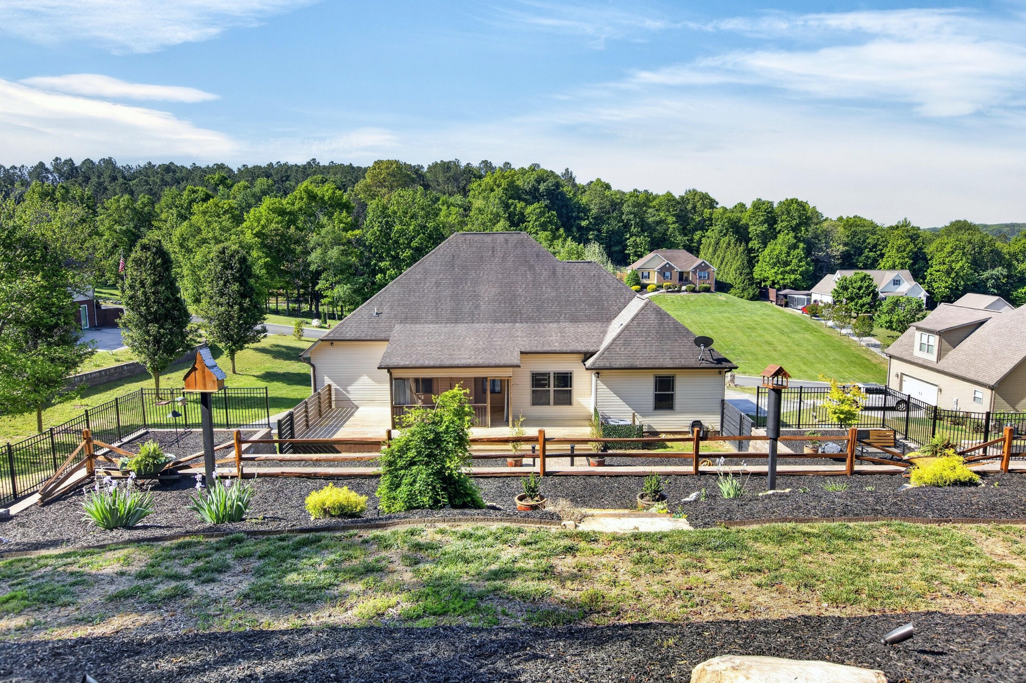 351 Broken Arrow Lane, SW