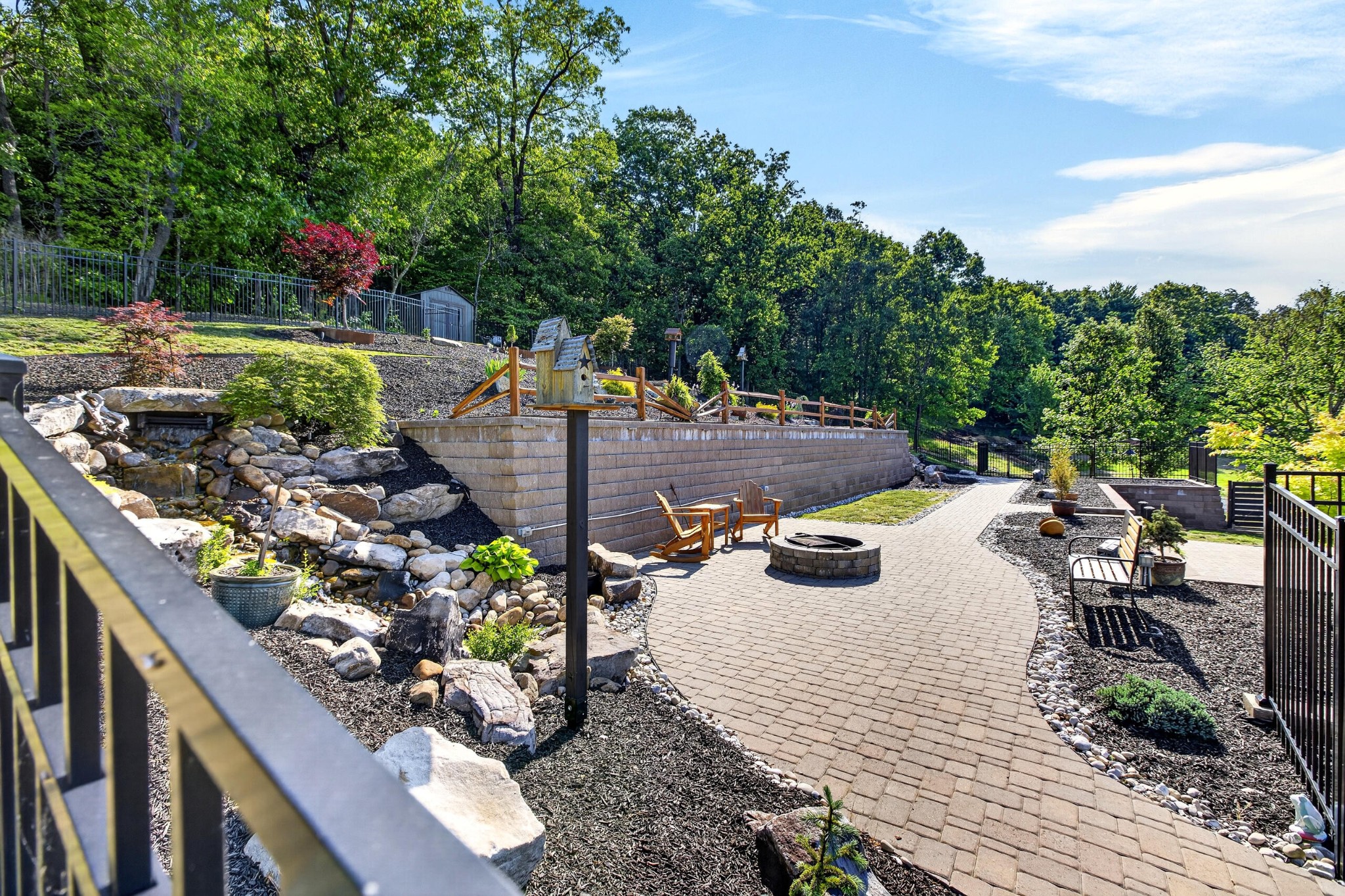 351 Broken Arrow Lane, SW