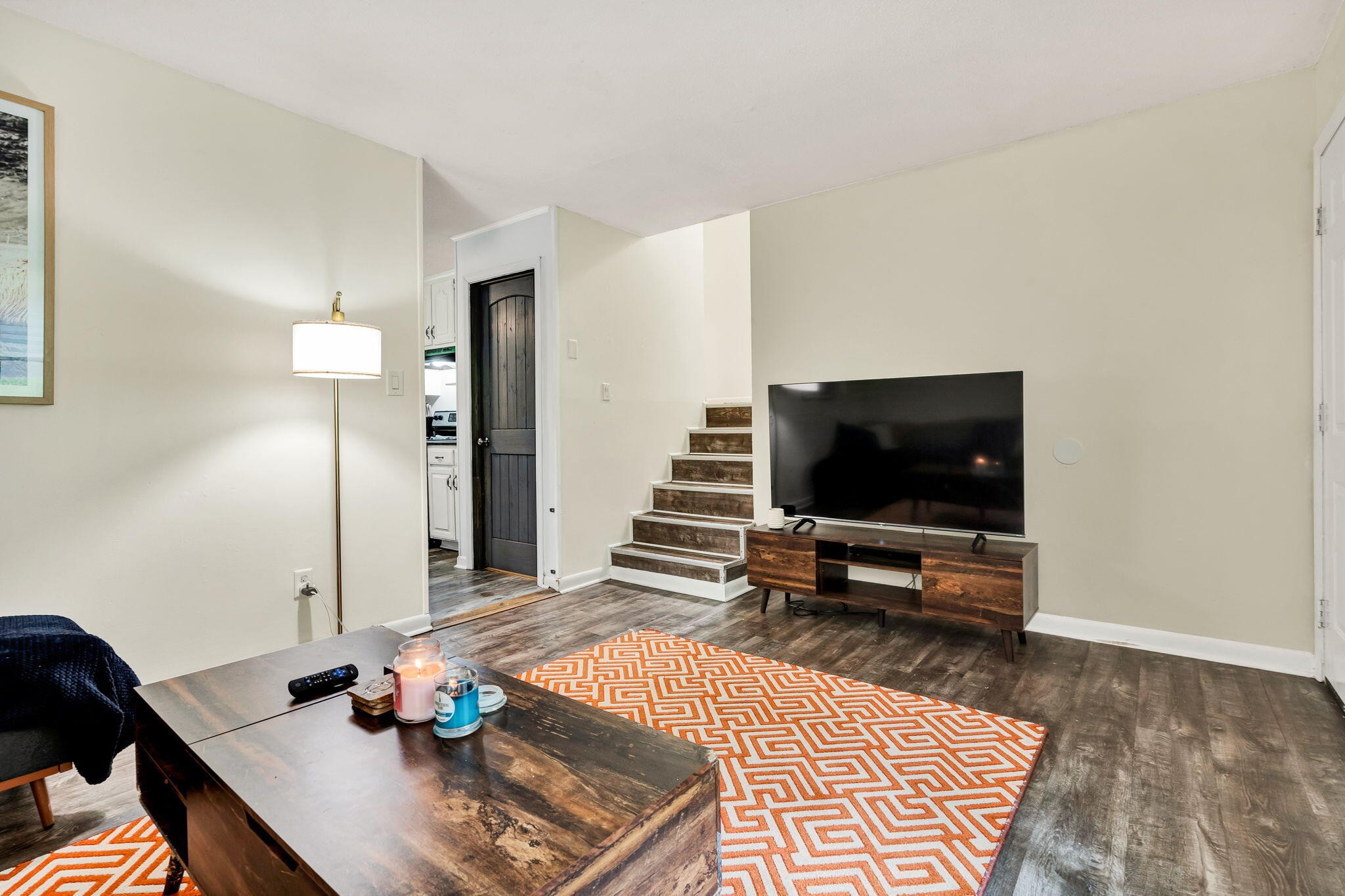 3975 Lynncrest Drive, NE