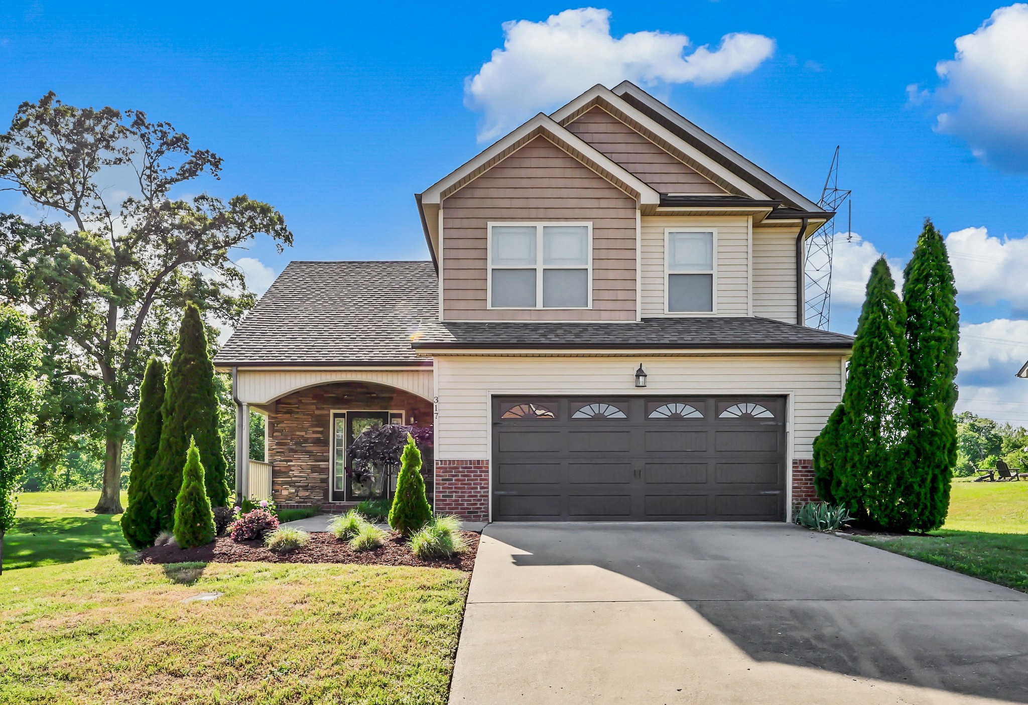 317 Ivy Bend Cir