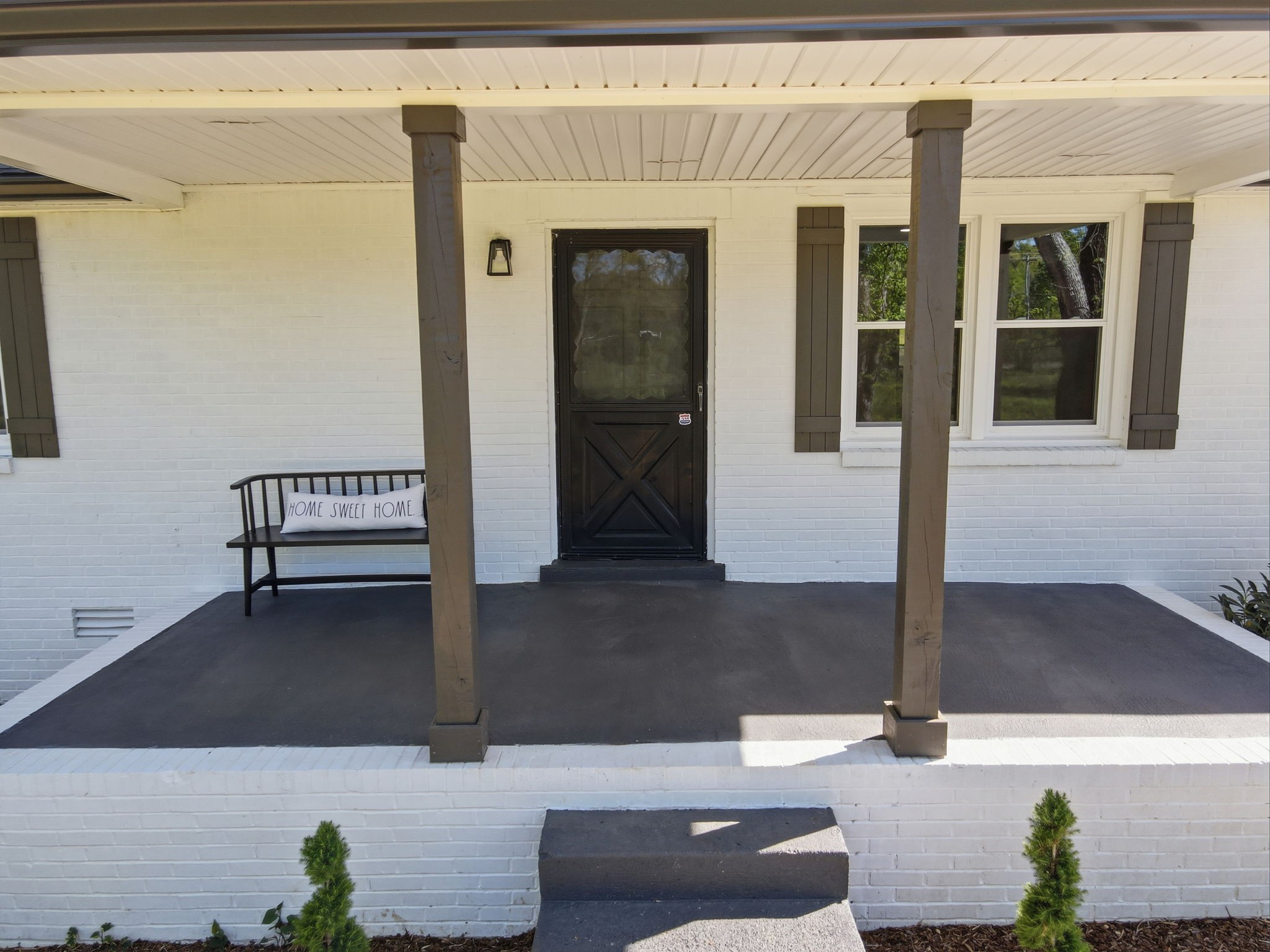 2525 Williamsport Pike