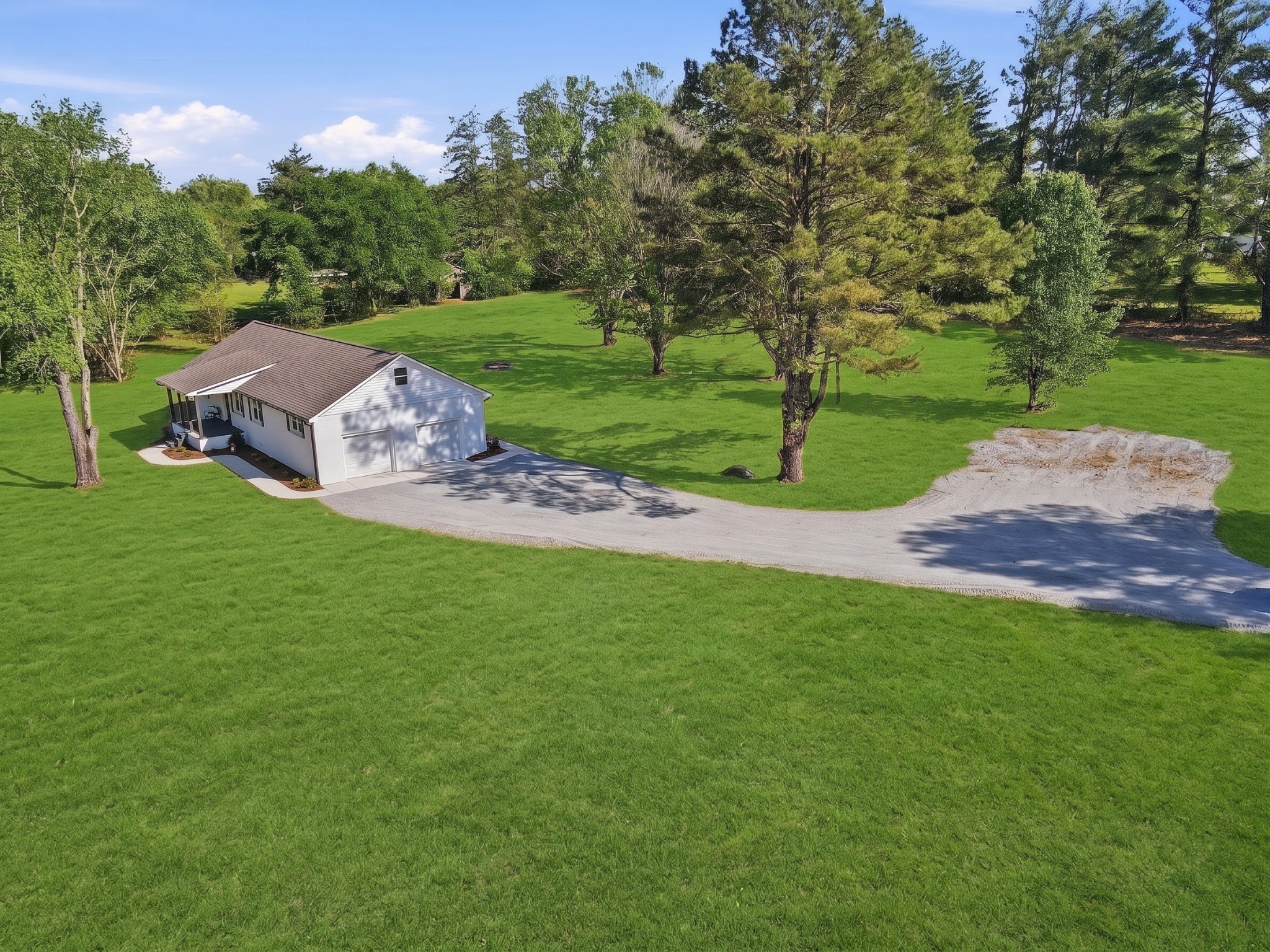 2525 Williamsport Pike