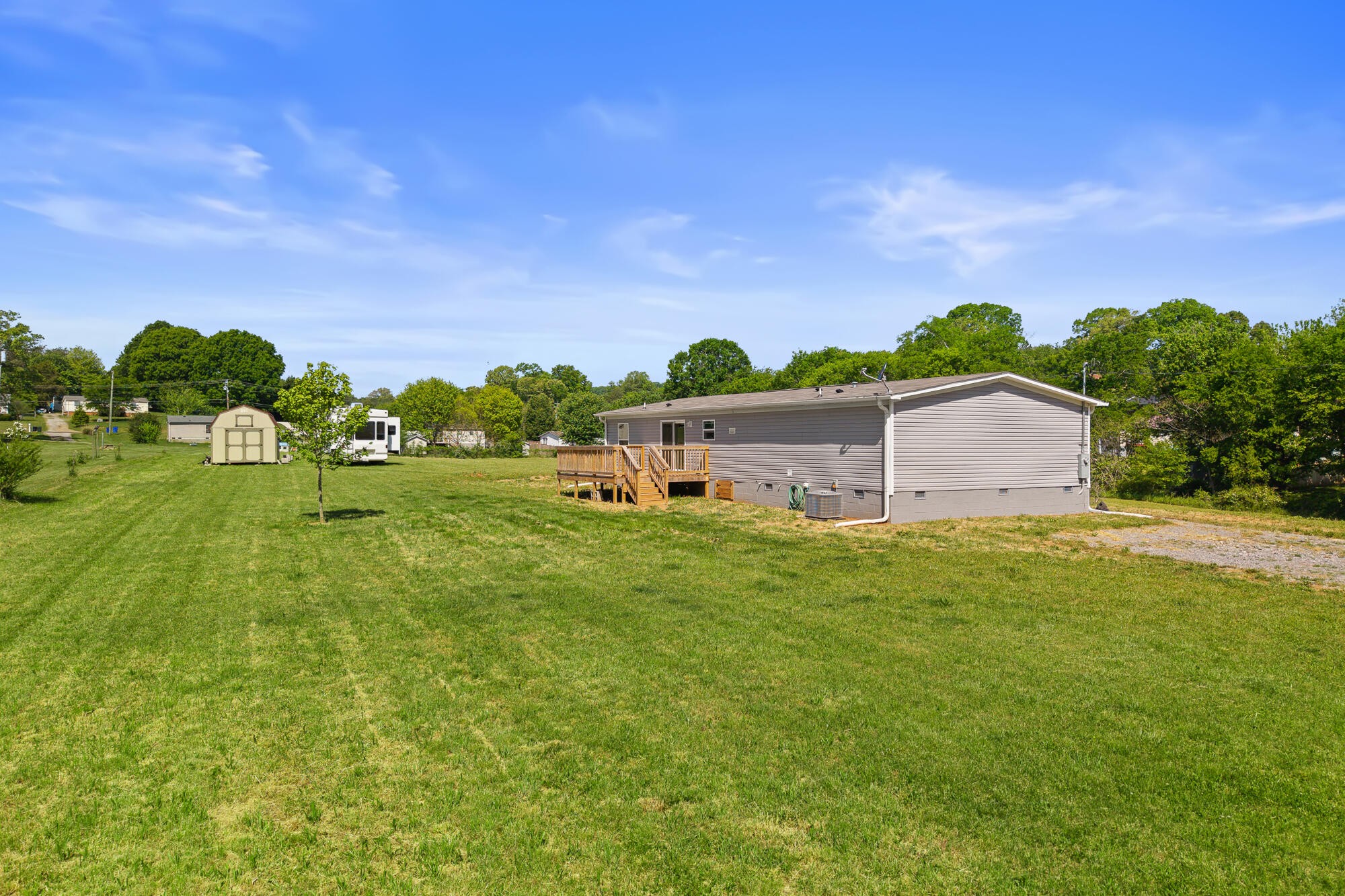 217 Oakland Road