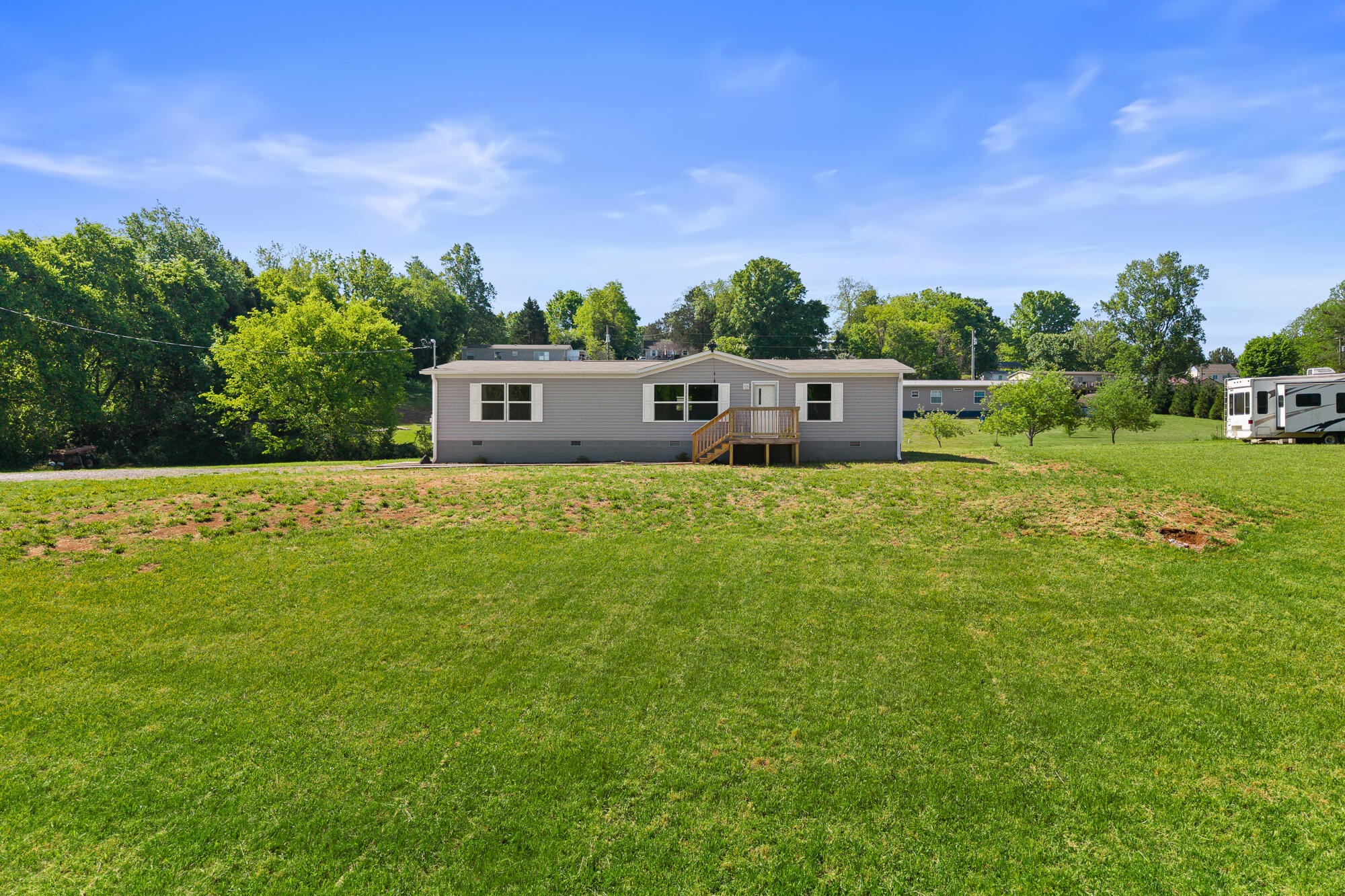 217 Oakland Road