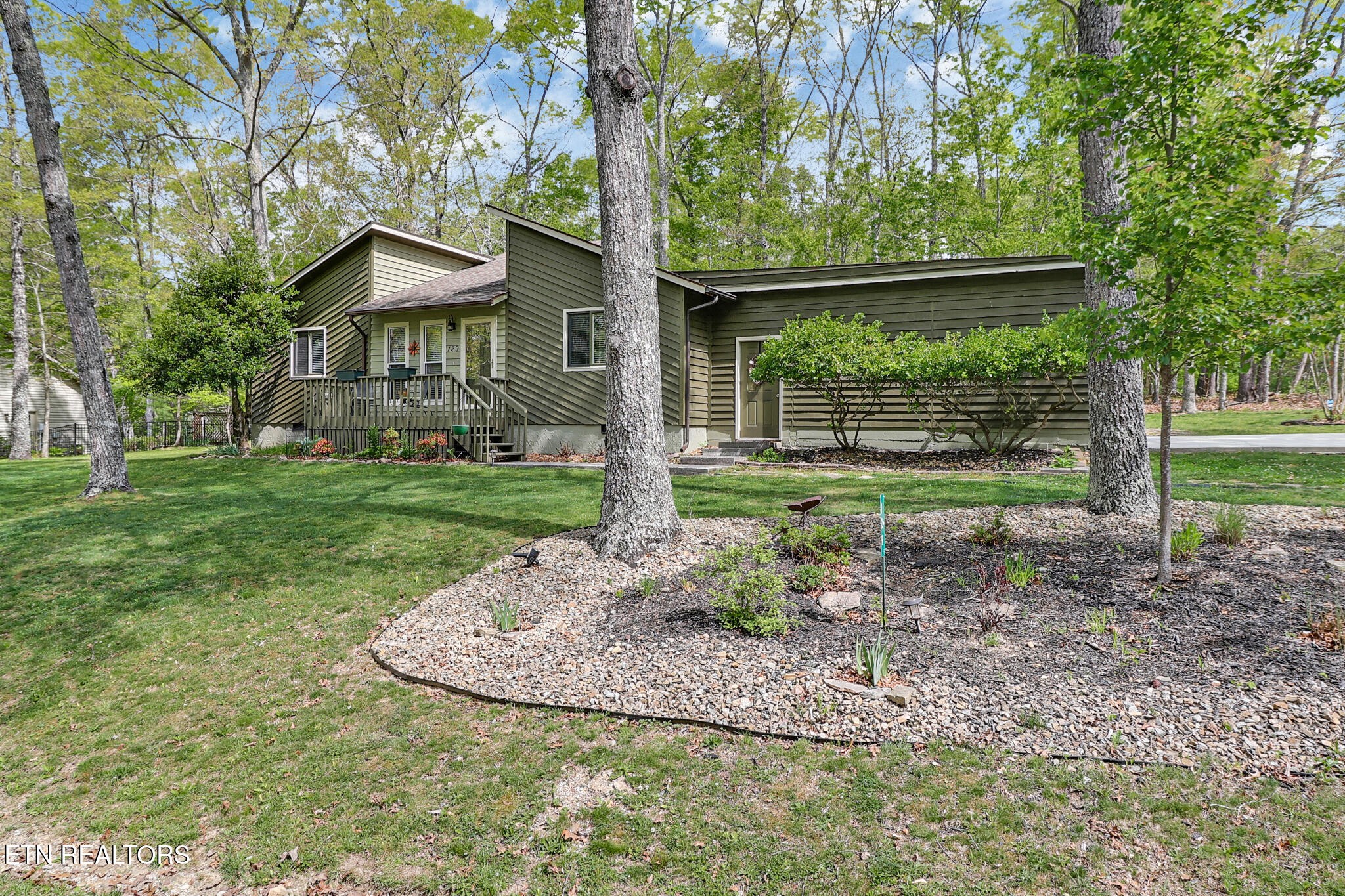 129 Norcross Rd
