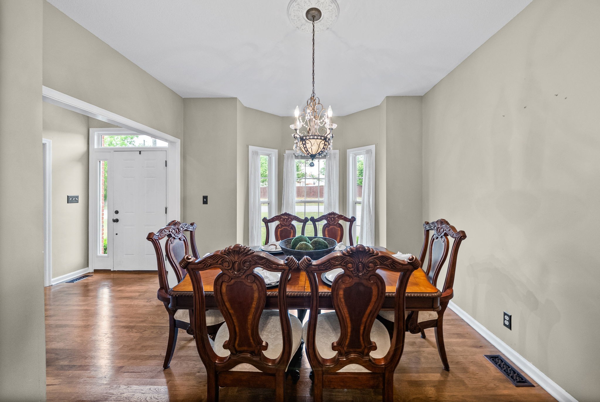3142 Arrow Lane