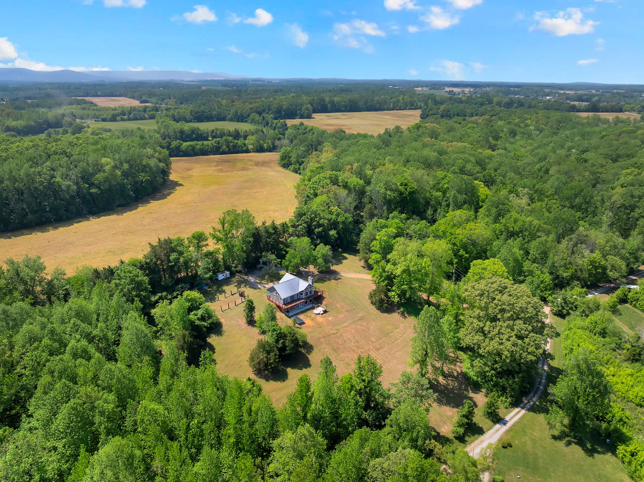 232 Covenant Ln