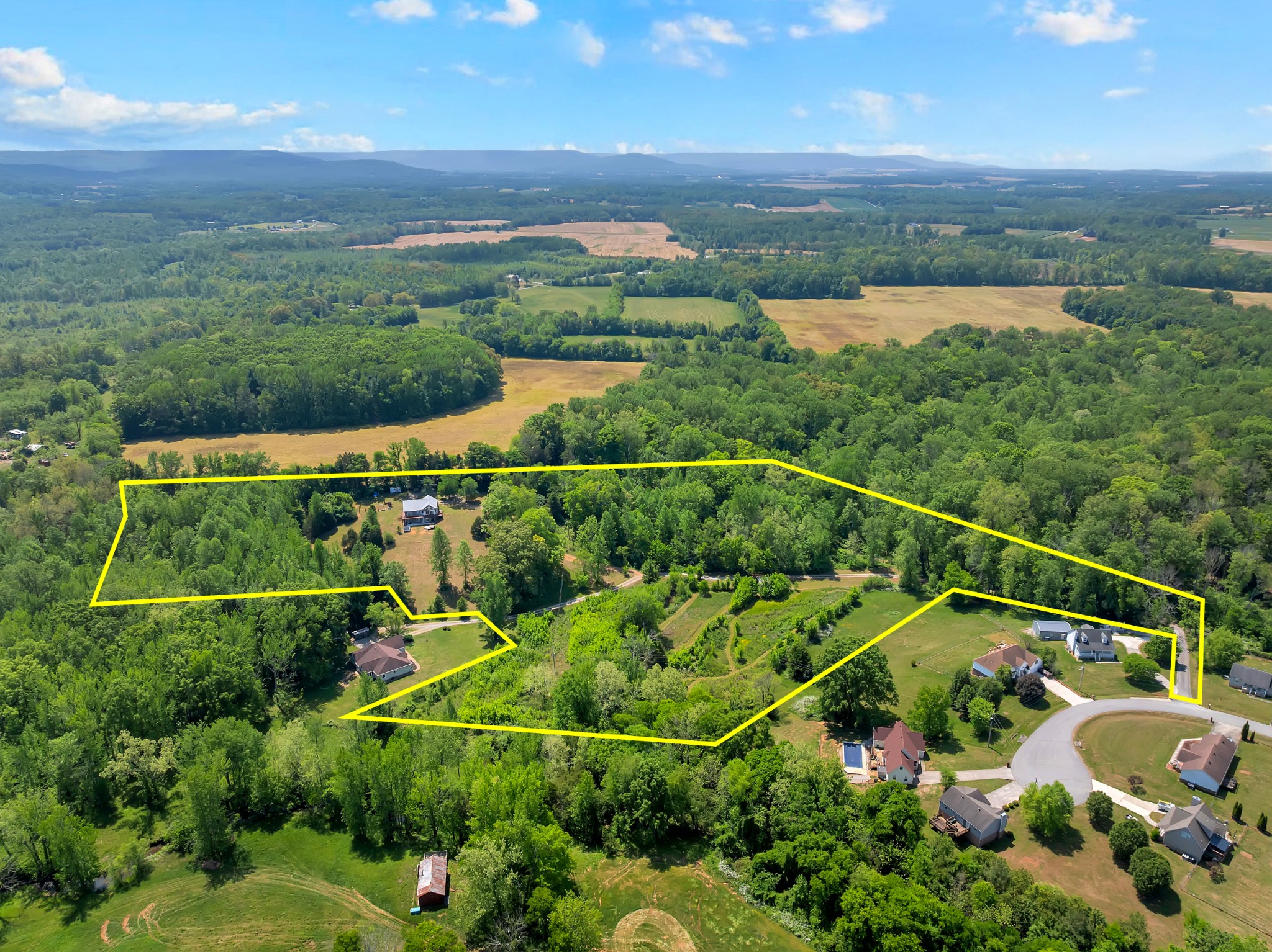 232 Covenant Ln