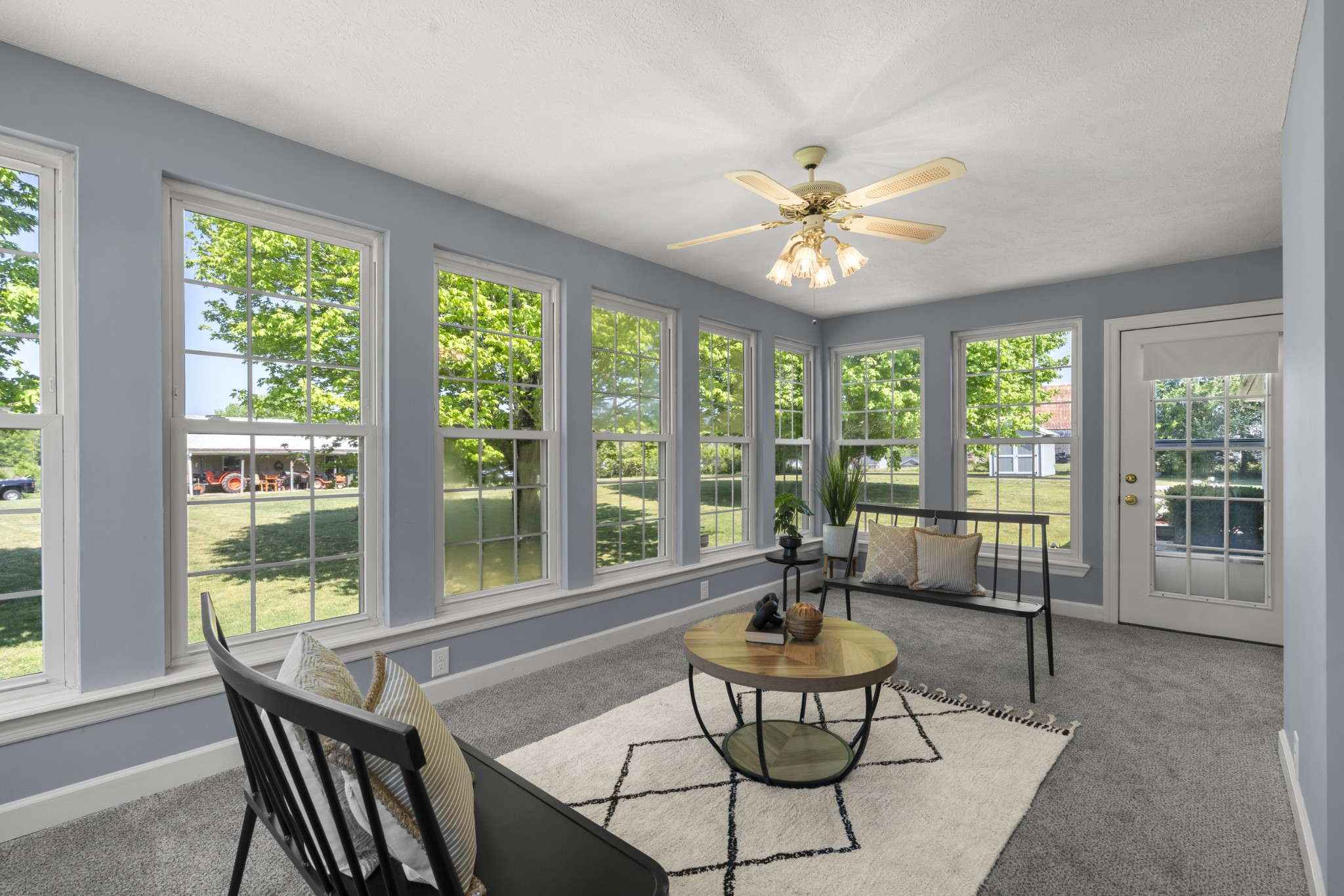 1010 Highway 48, S
