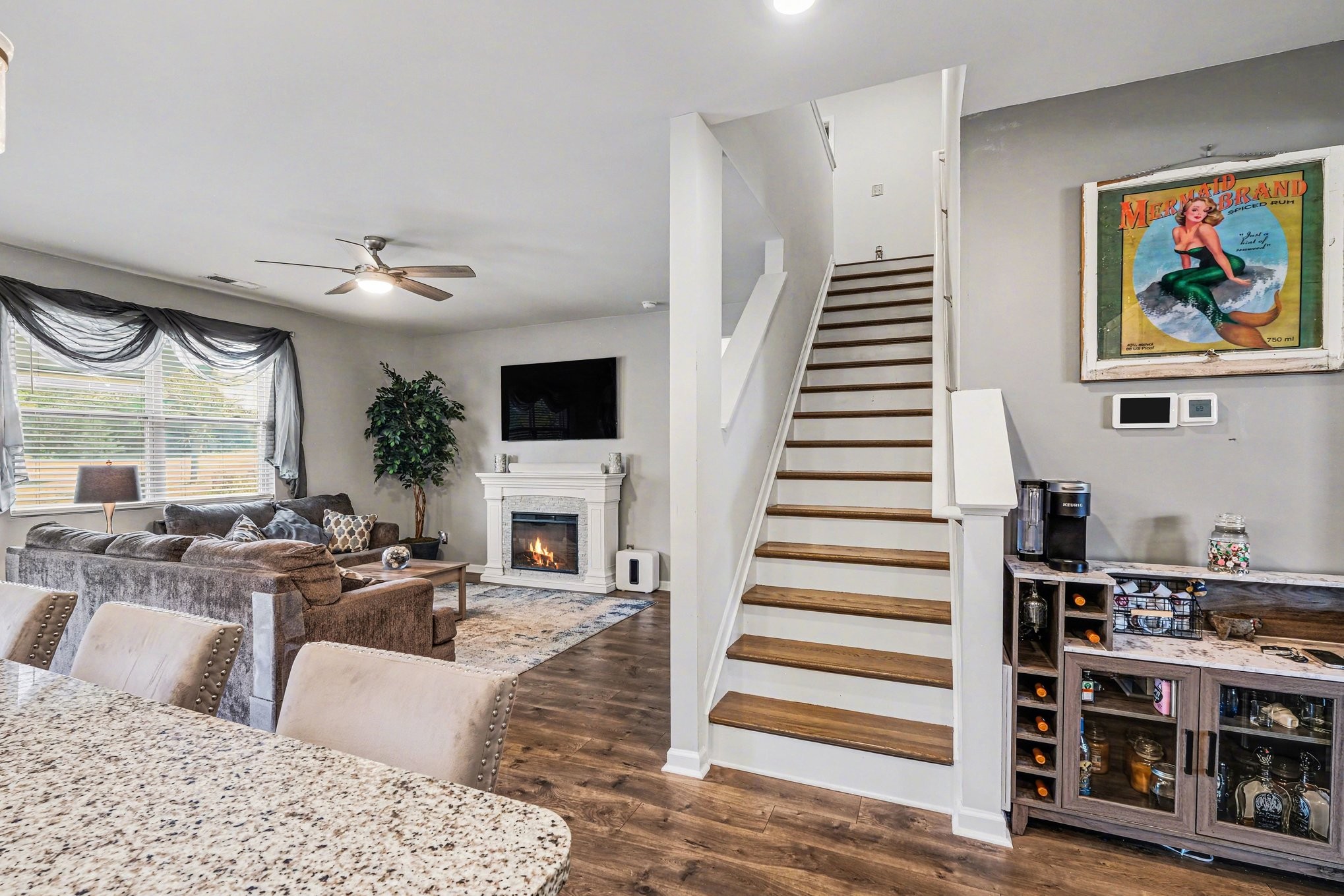 302 Ryan Rd