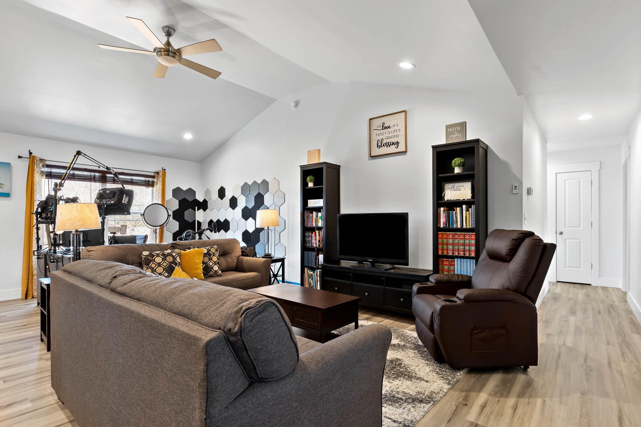 173 Mockingbird Lane