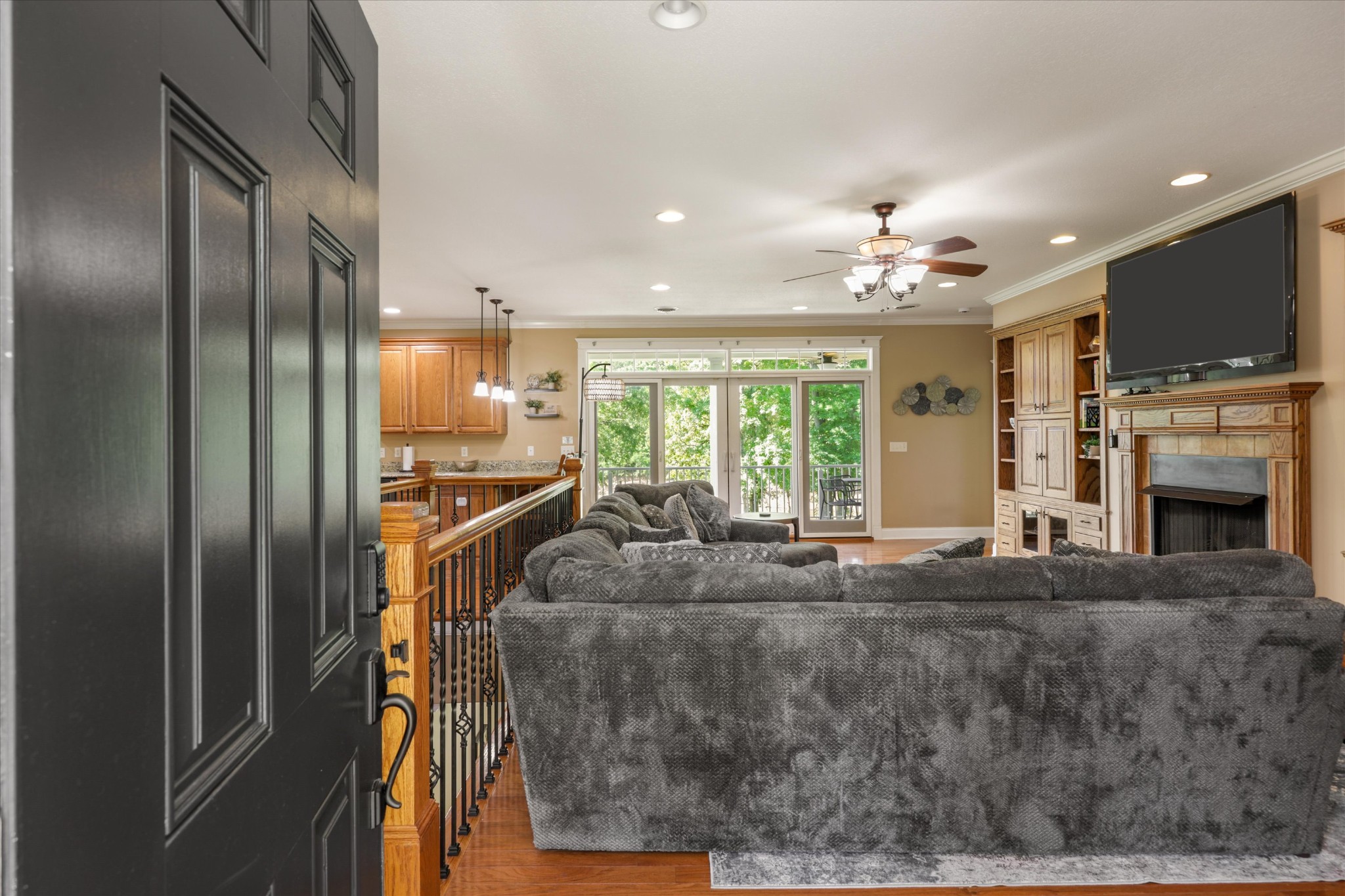 2177 Riverview Dr