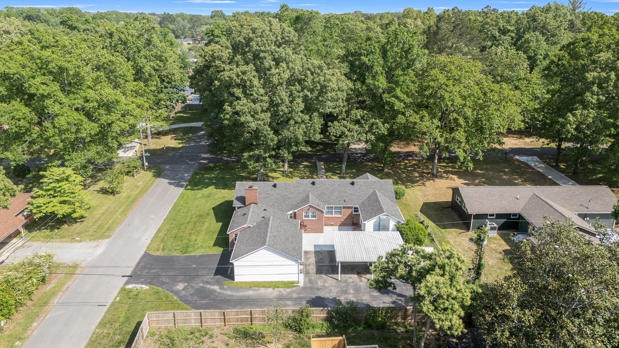 400 EDGEWOOD DRIVE