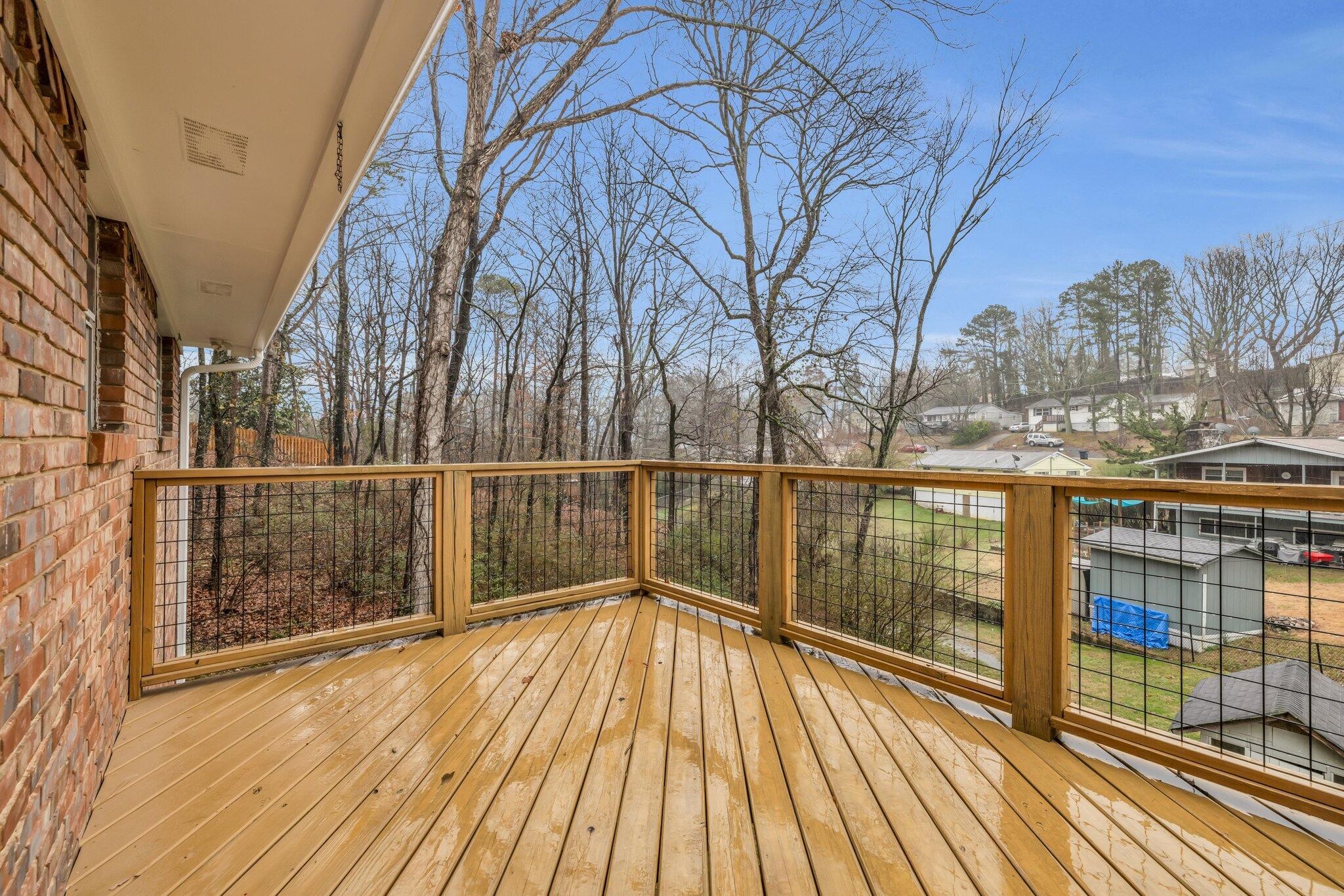 1806 Glen Oaks Terrace