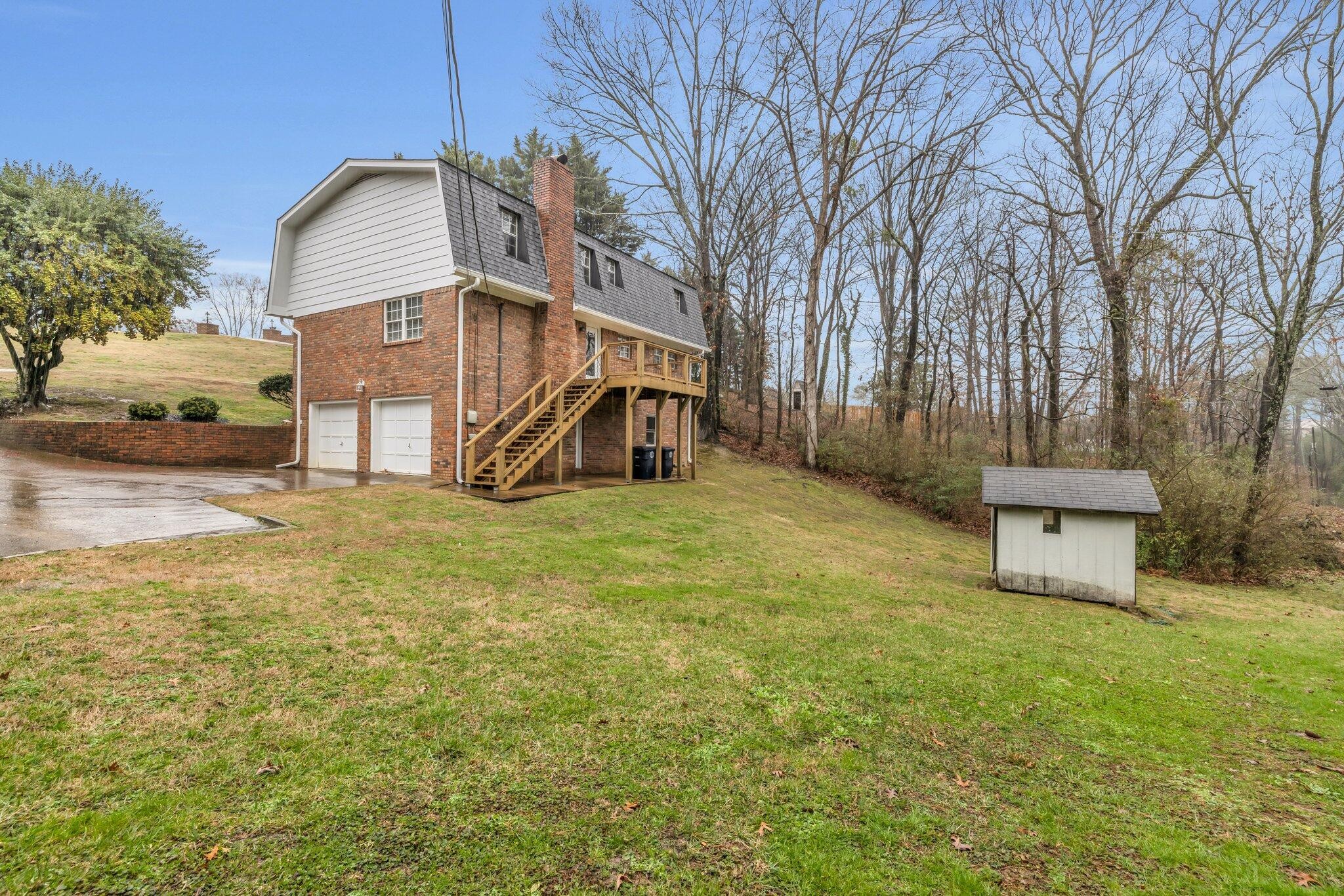 1806 Glen Oaks Terrace