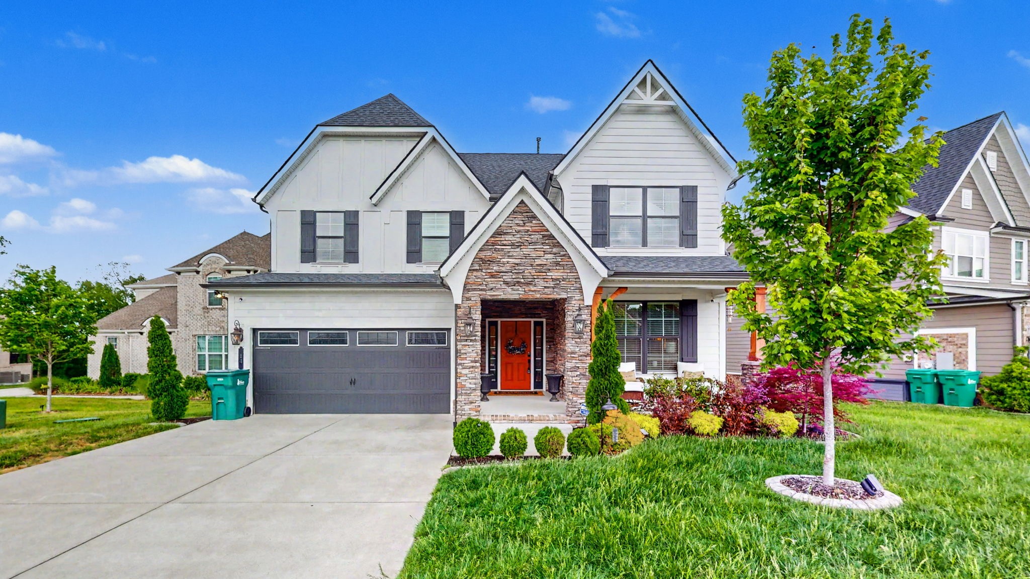 14 Bristol Ct