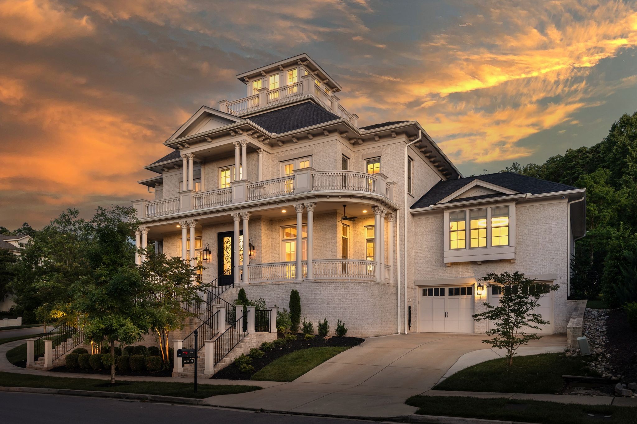 501 Bonaire Ln