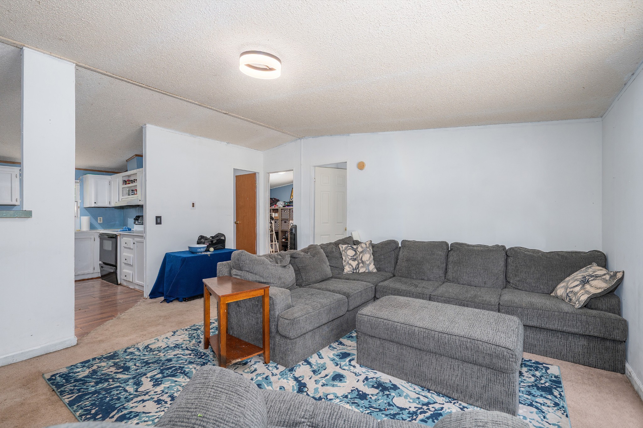 5723 Highway 48, N