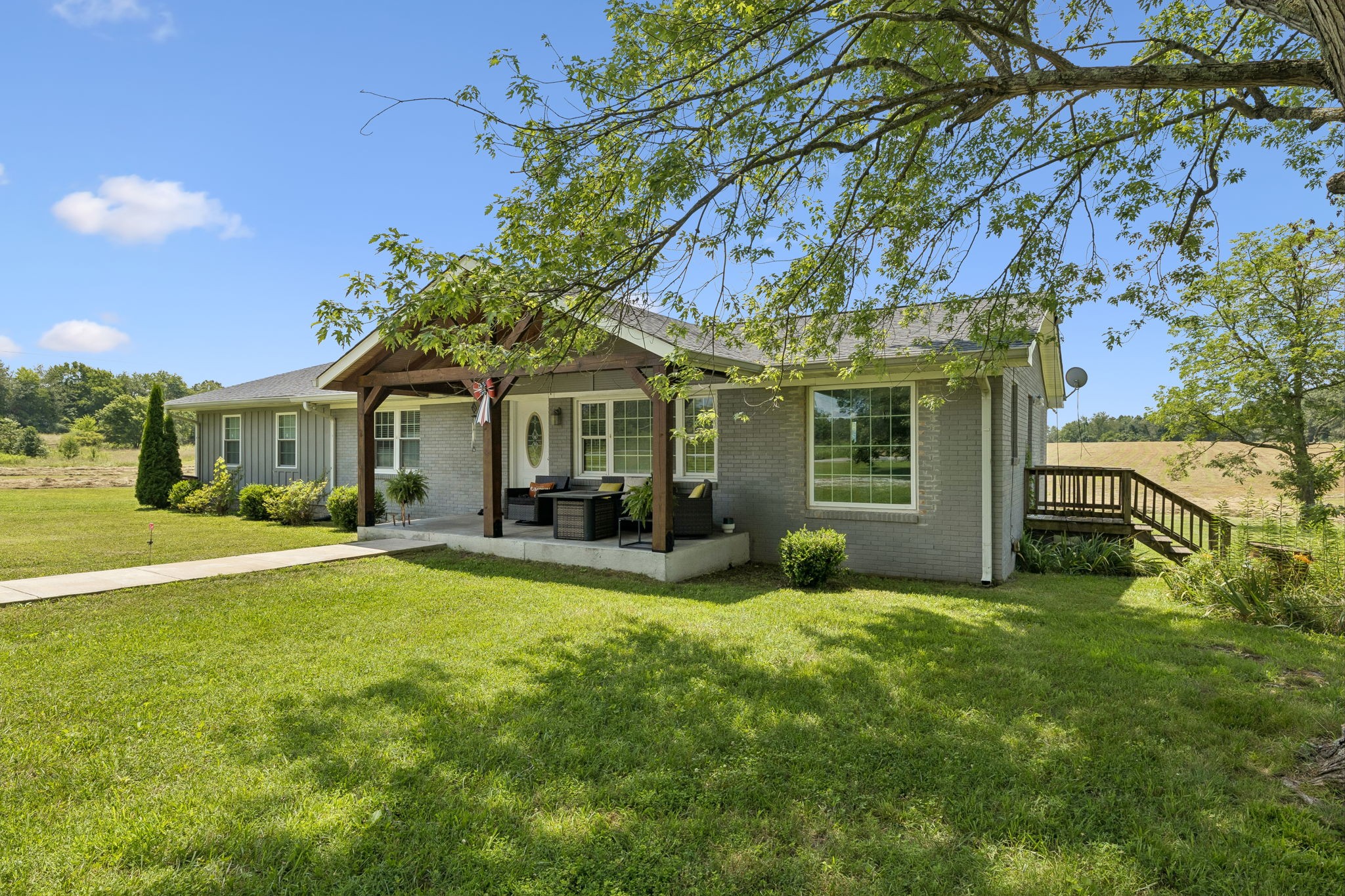 9 Caldwell Rd