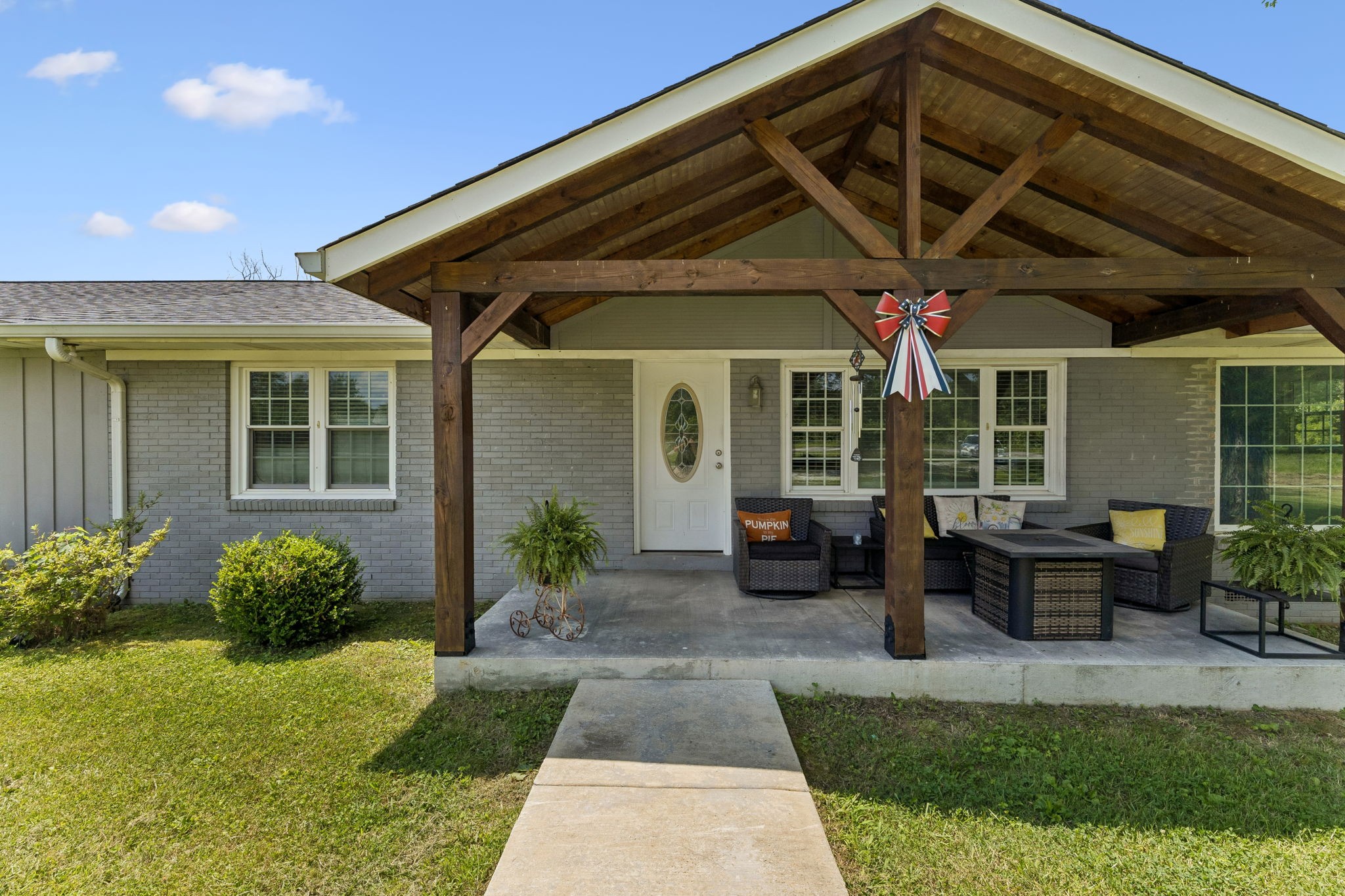 9 Caldwell Rd
