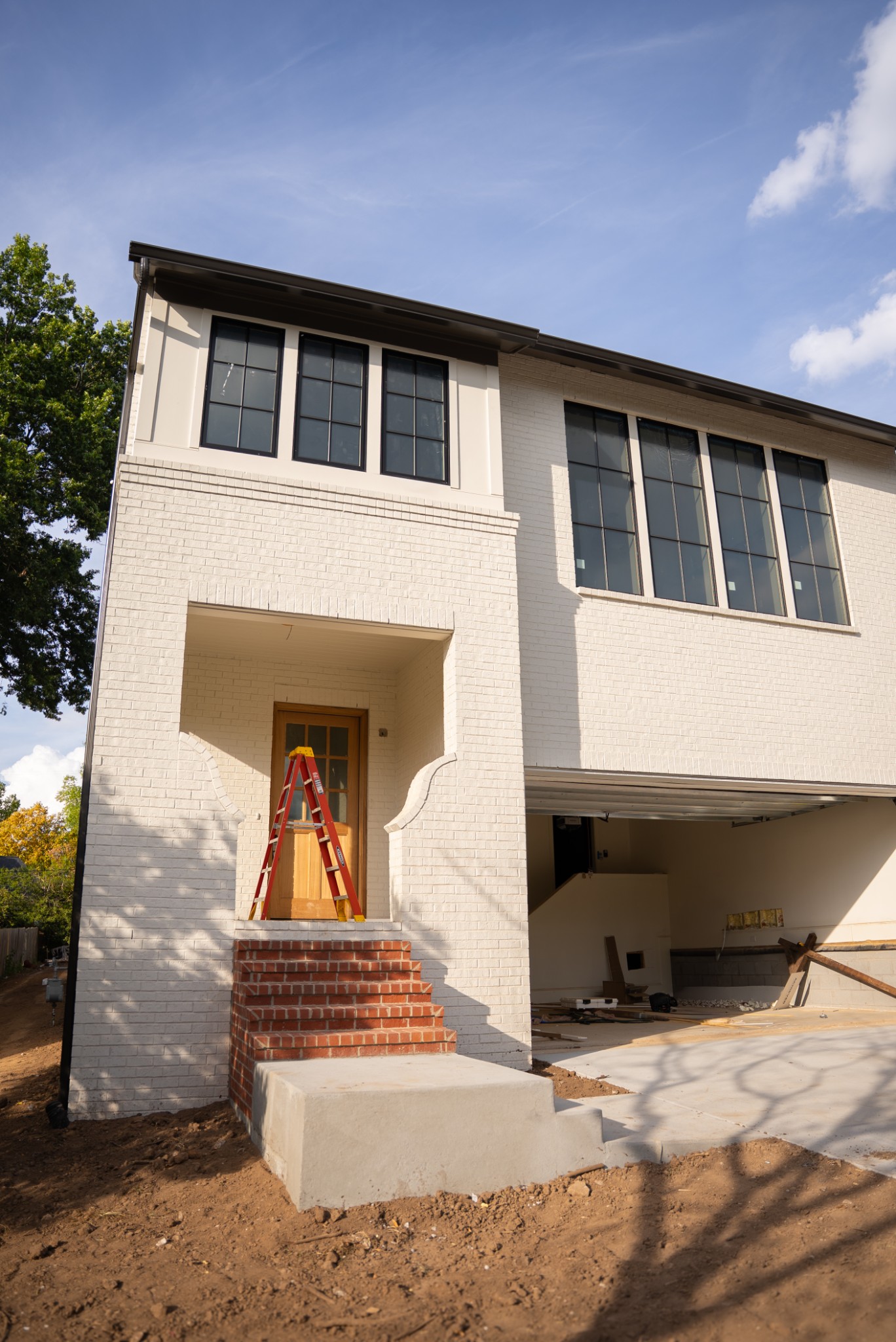 948 Glendale Ln