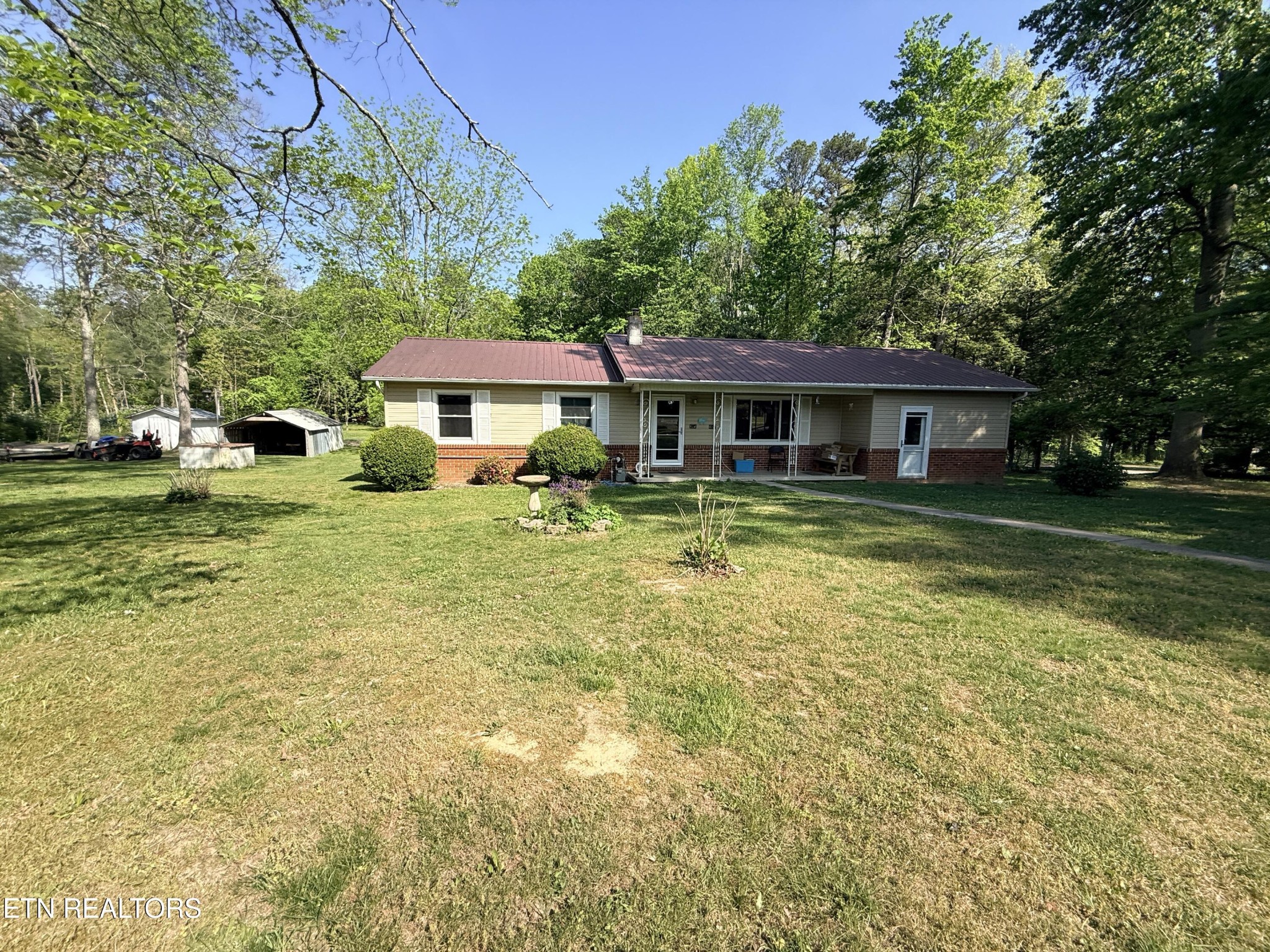 1200 Banner Springs Rd