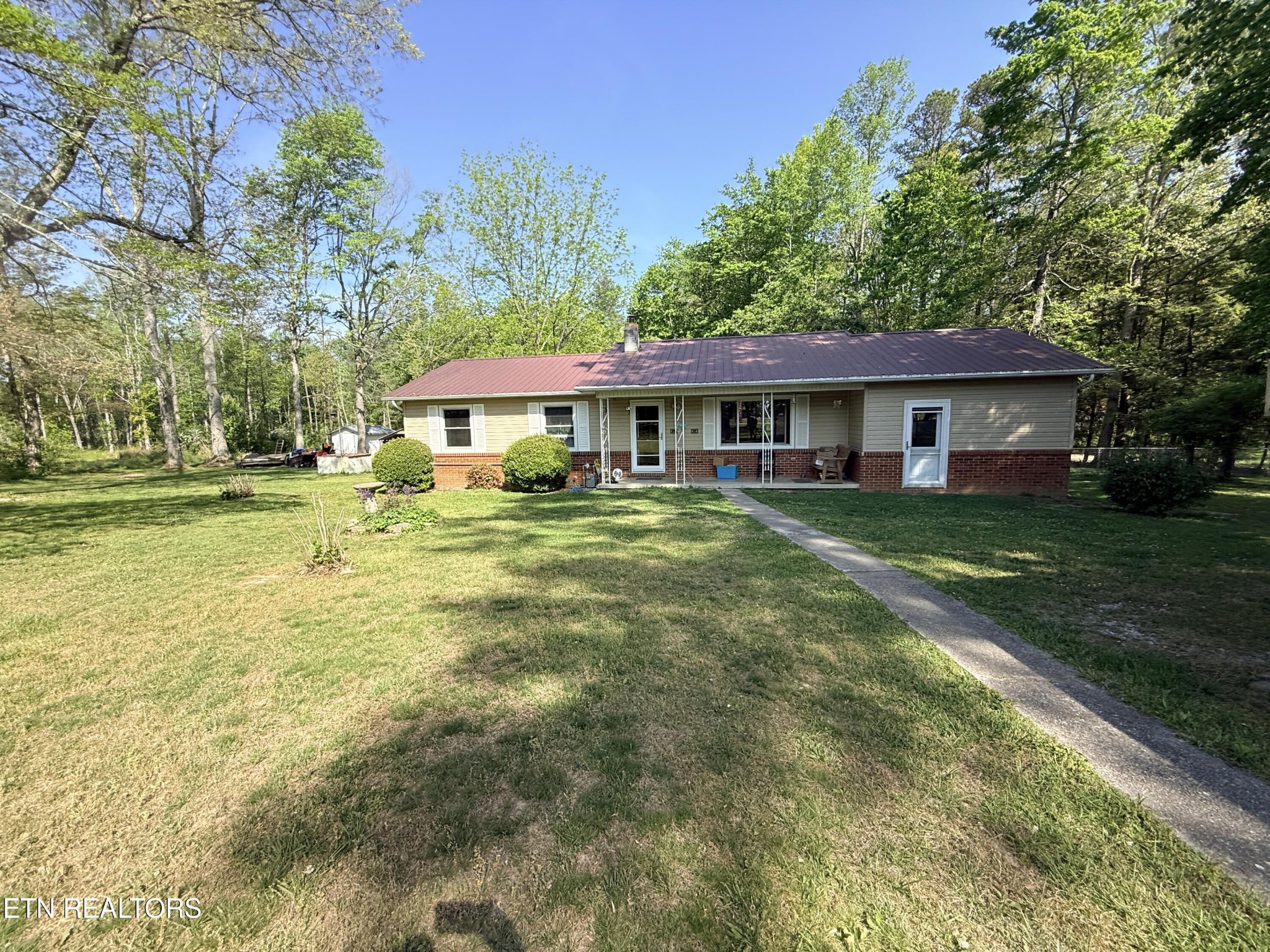 1200 Banner Springs Rd