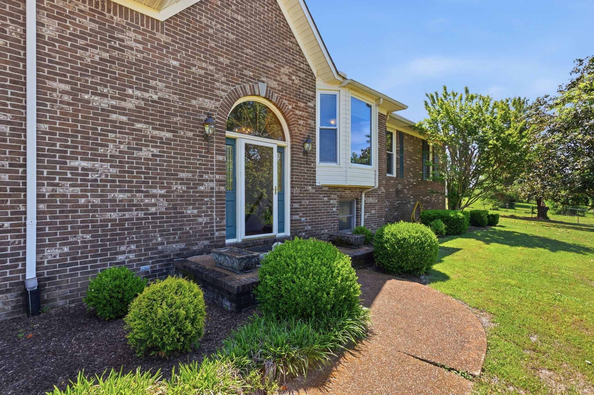 1474 Hardison Road