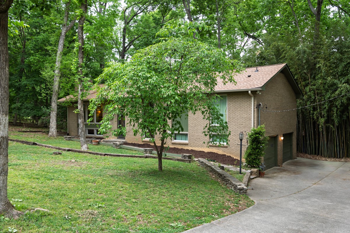 123 Trail East Drive