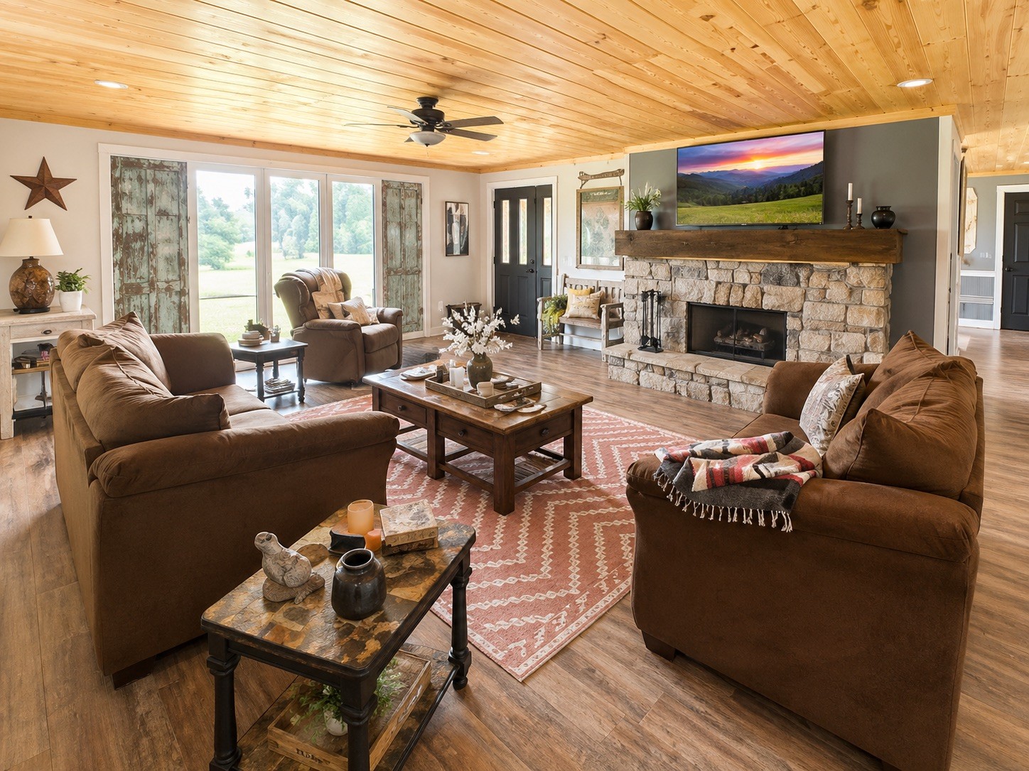 2600 State Line Rd, W