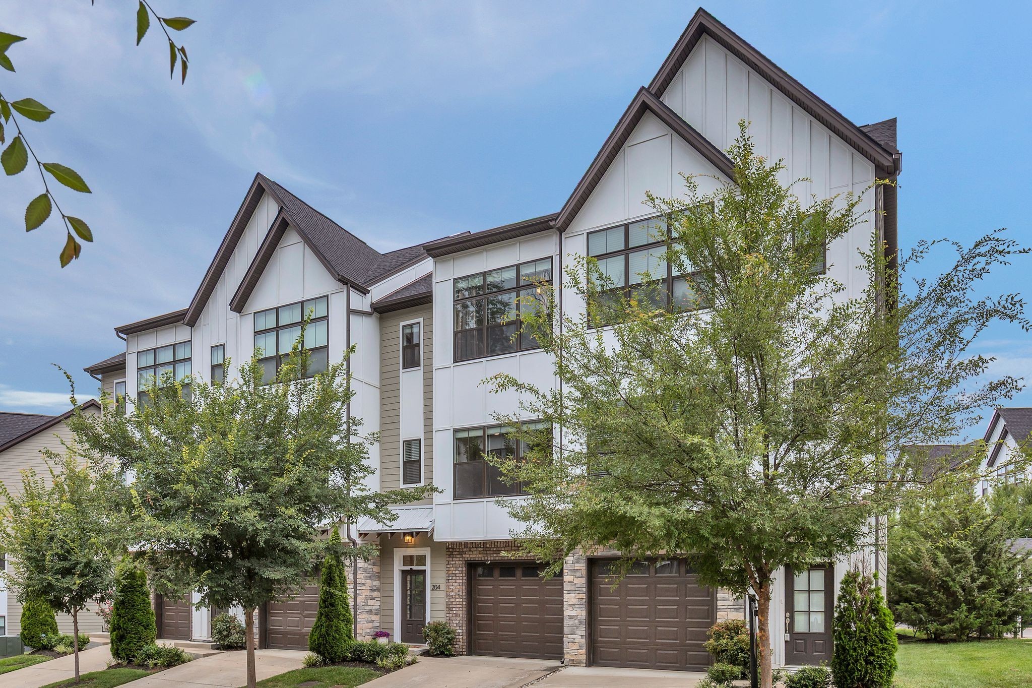 204 Stonecrest Cir