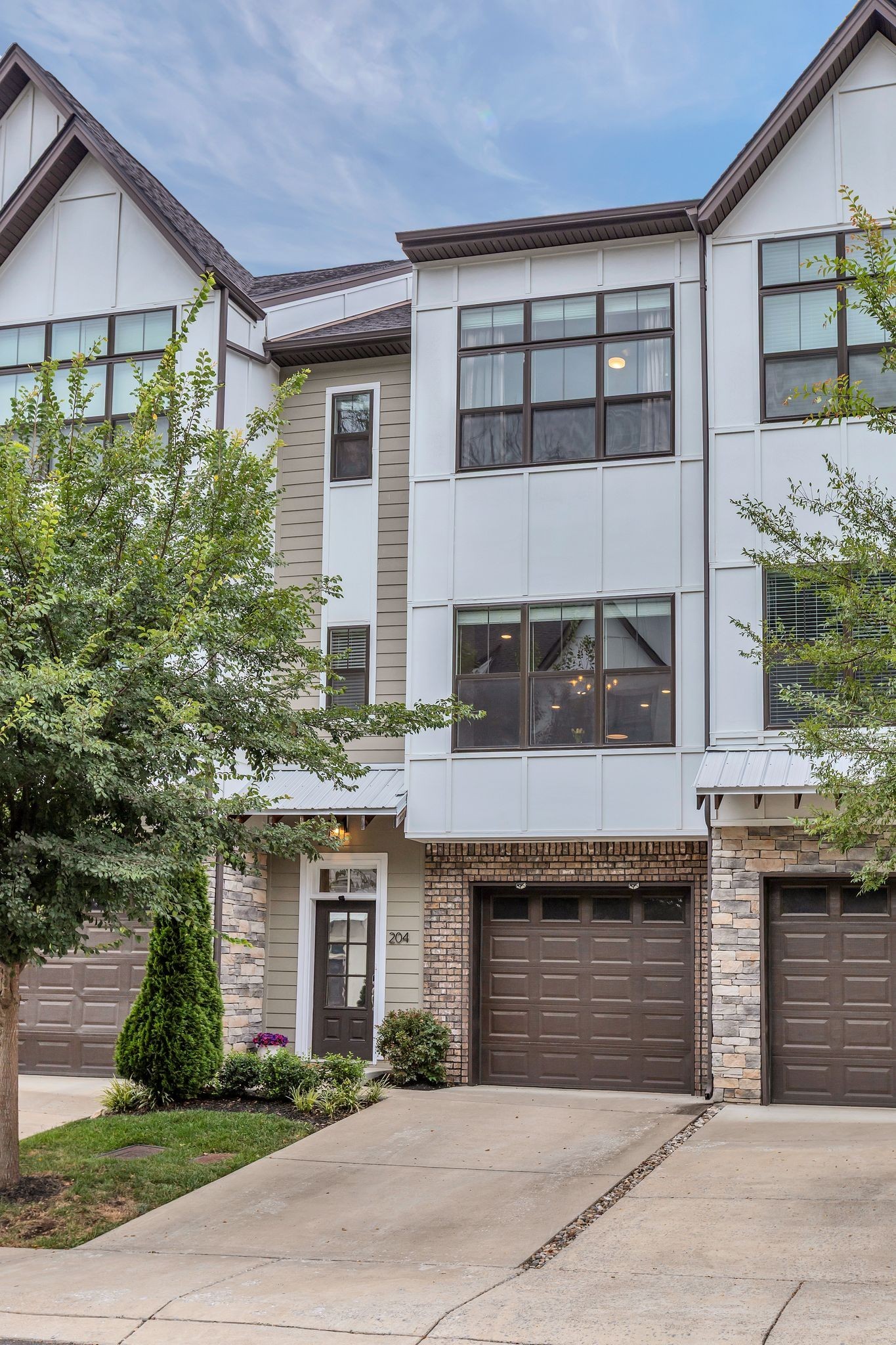 204 Stonecrest Cir