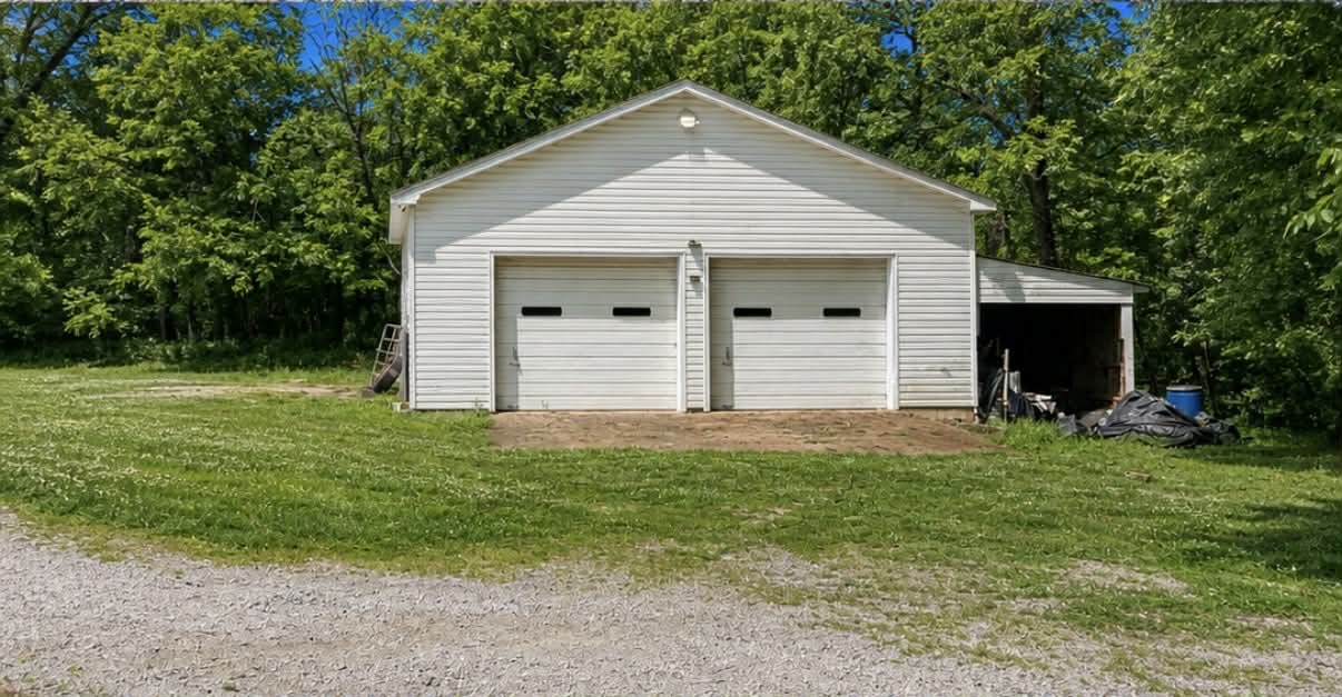 955 Rocky Rd
