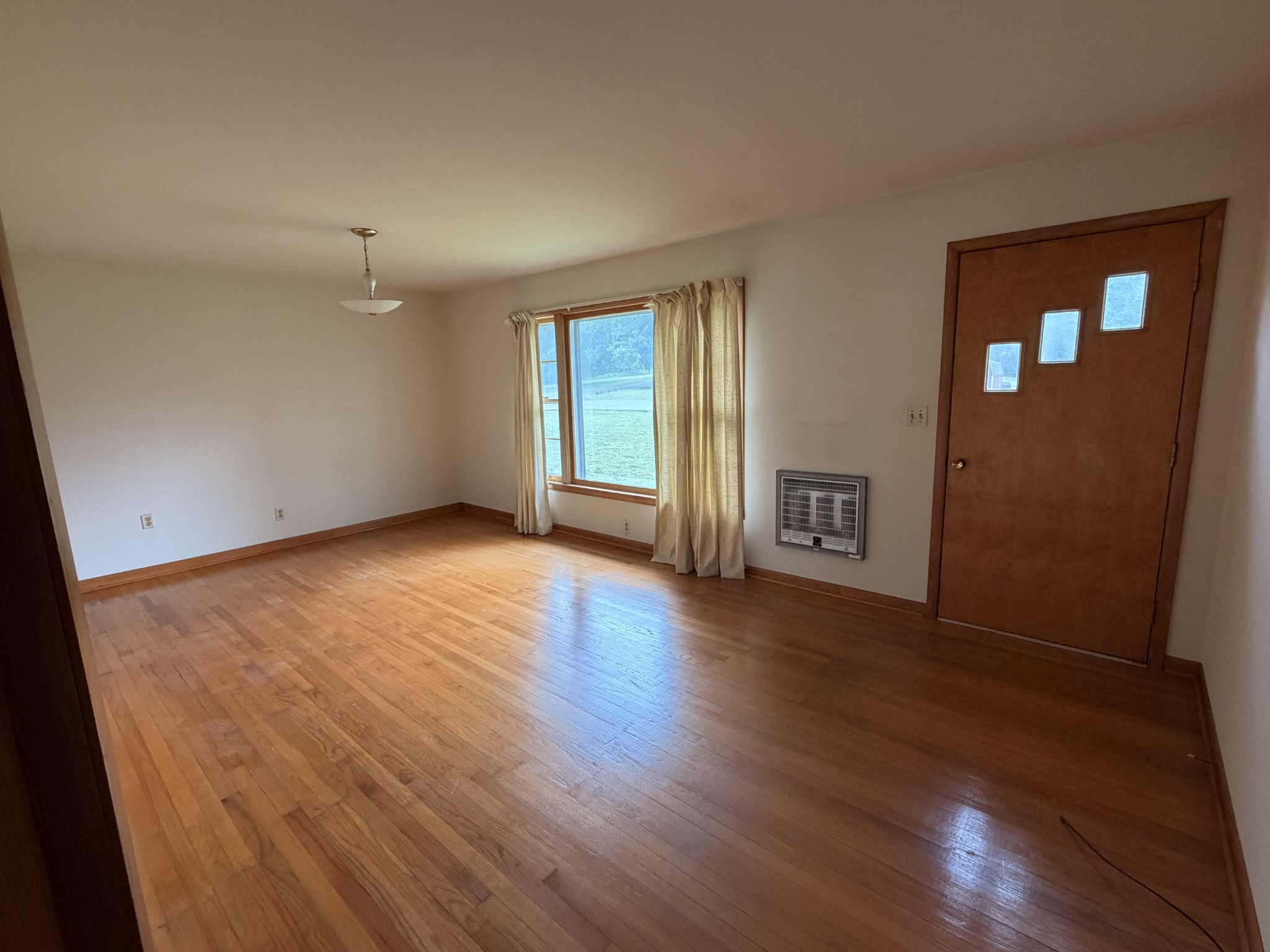 955 Rocky Rd