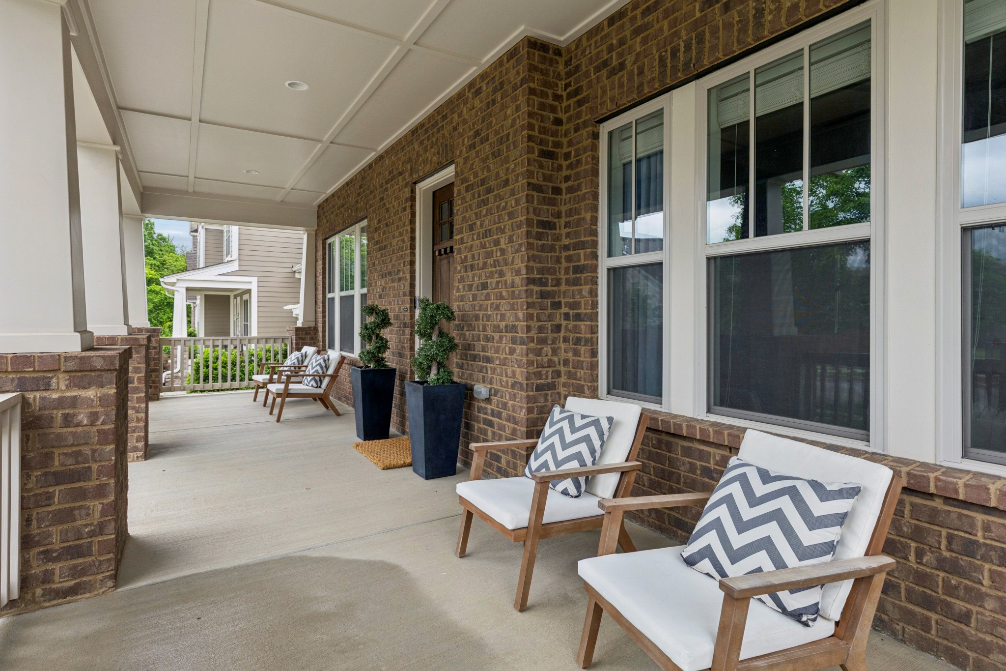 110 Ashington Cir