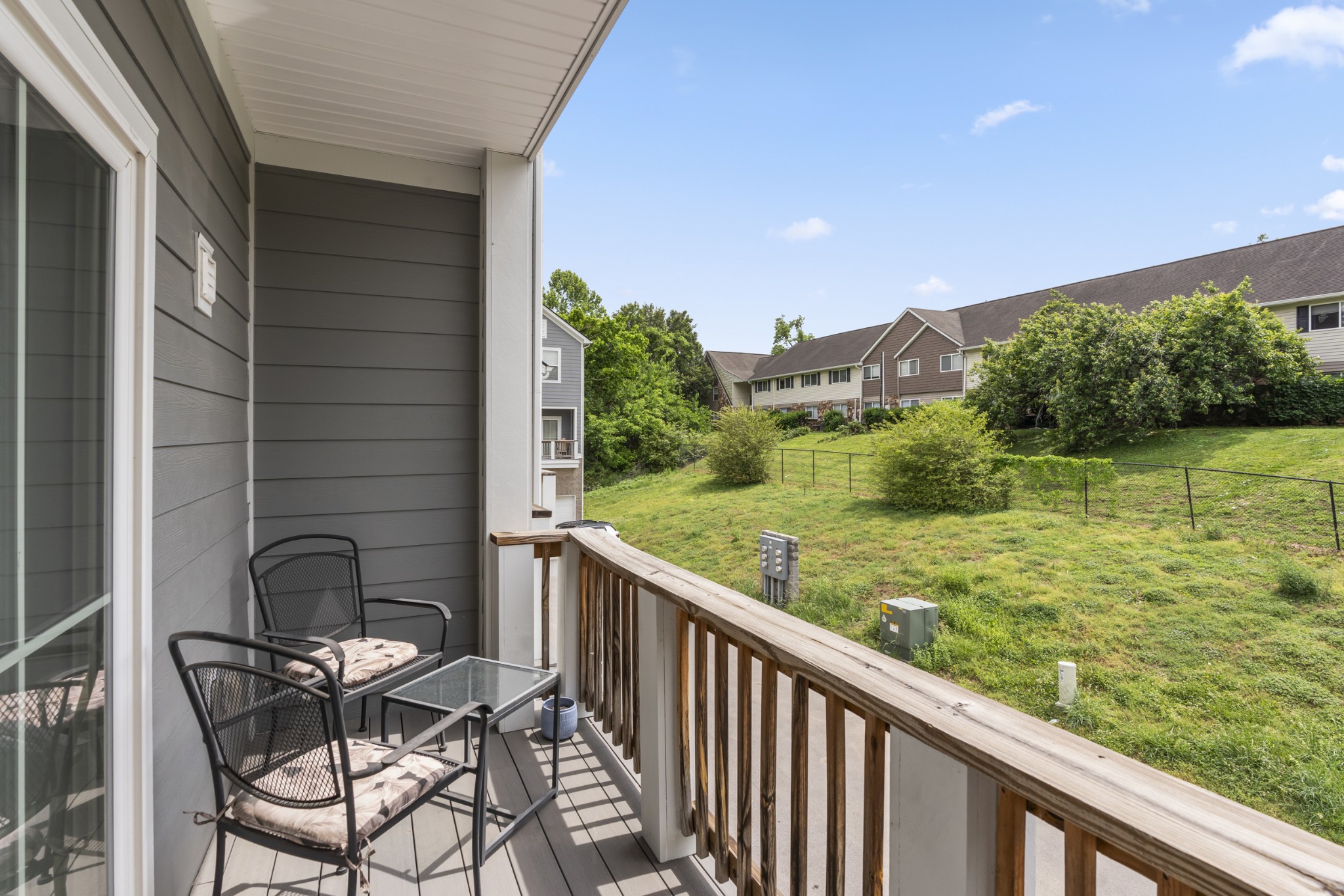 450 Glastonbury Rd